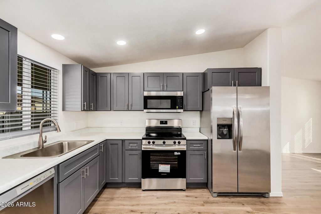 Photo of 8601 N 103rd Avenue #284, Peoria, AZ 85345 (MLS # 6969342)