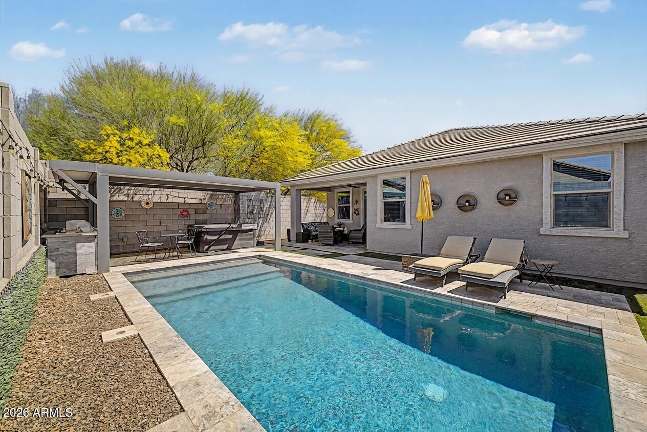 10230 W TOWNLEY Avenue