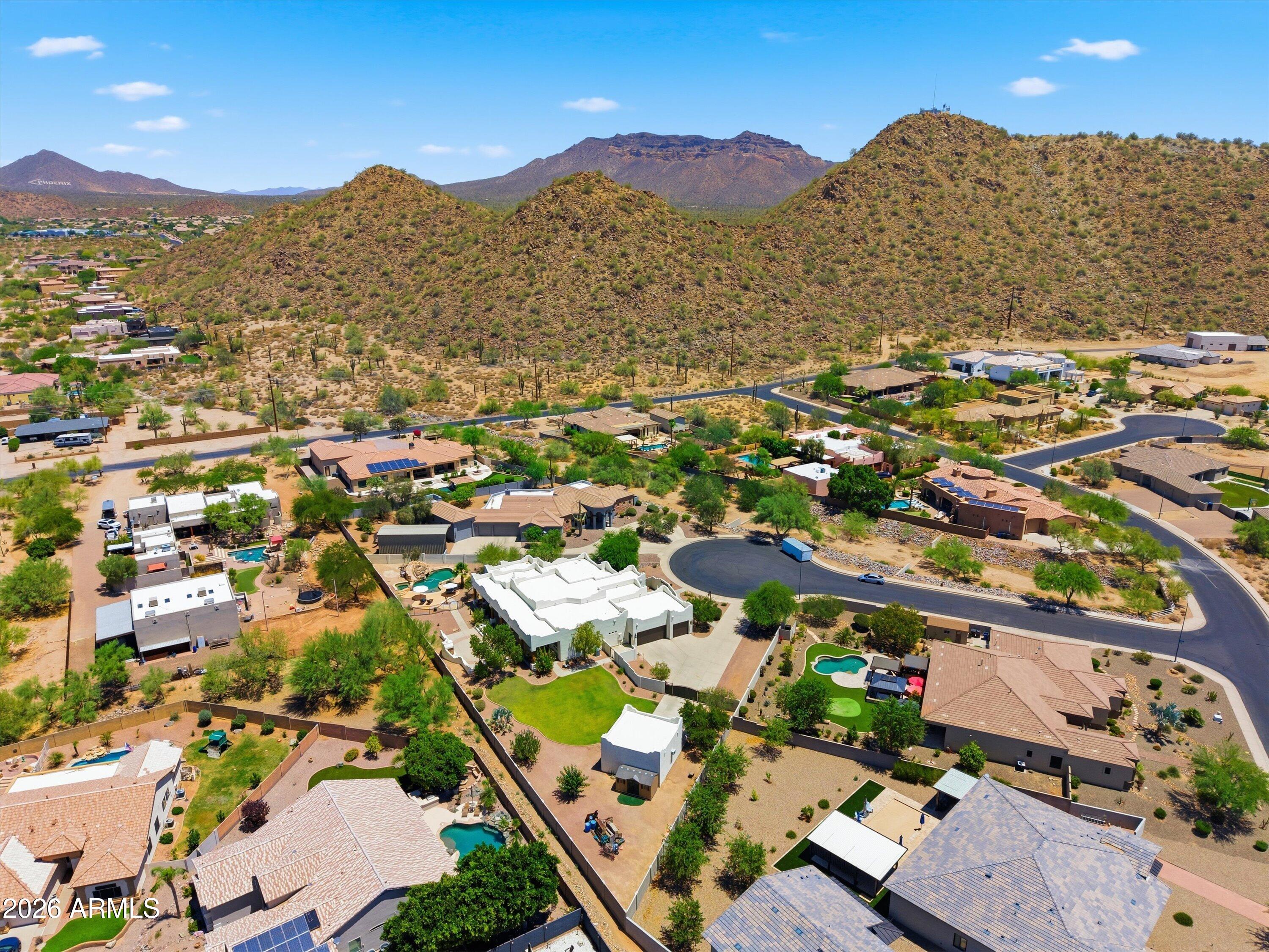 SAGUARO SHADOWS 2 - Residential