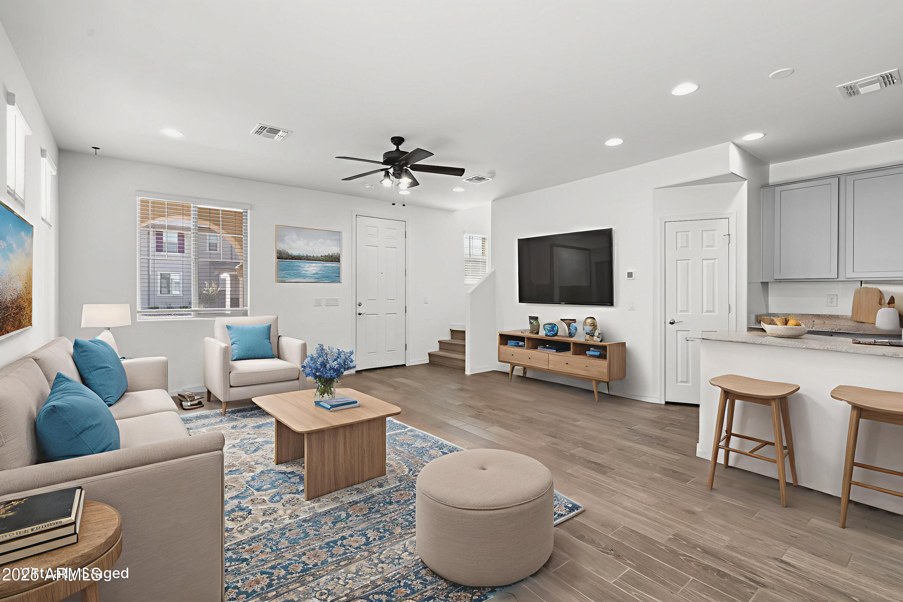 1334 W SPARROW Drive