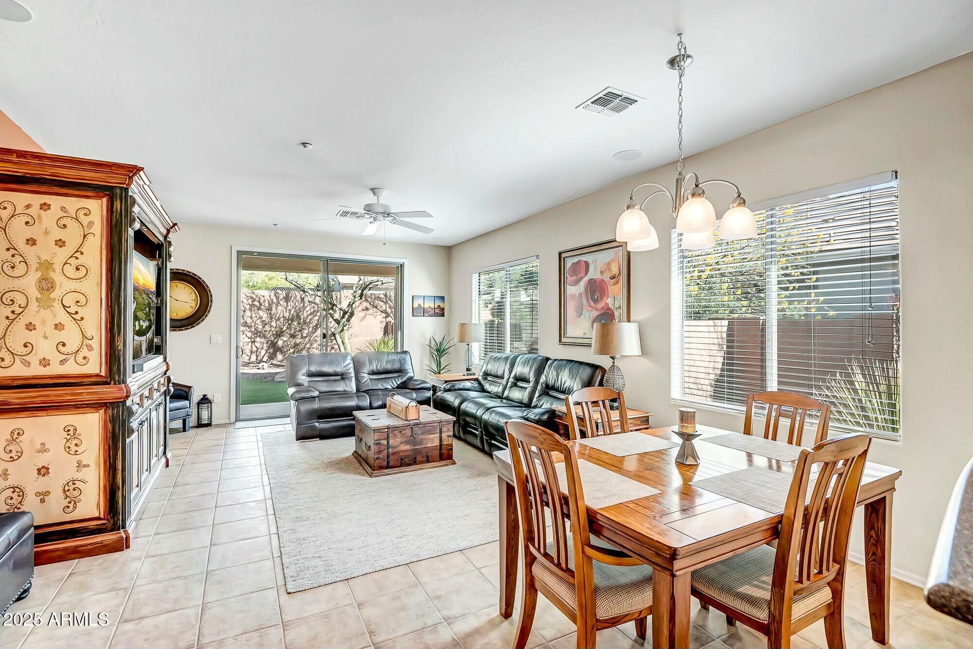 1626 W MORSE Drive