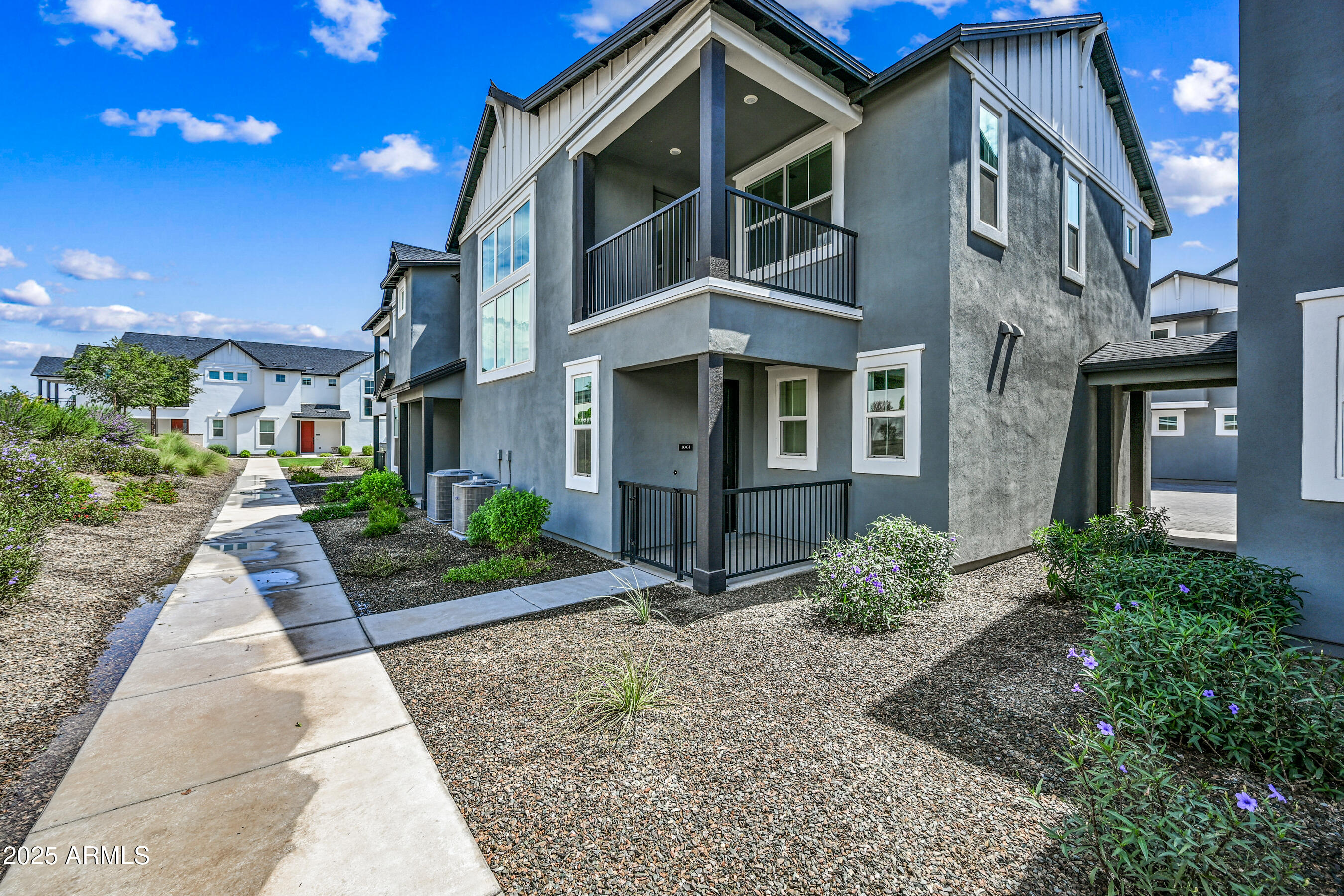 11300 N CASA DEGA Drive 1061