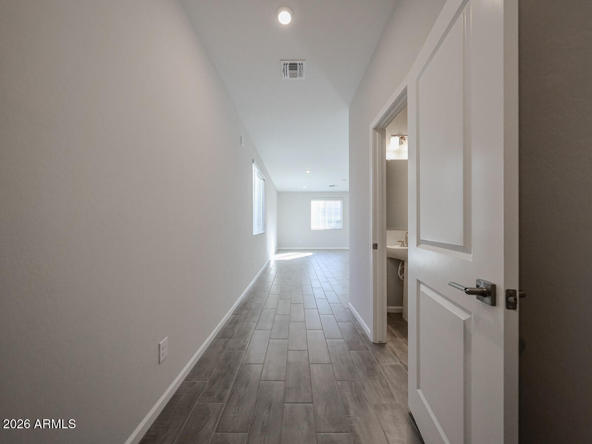 2635 E BOULDER Avenue