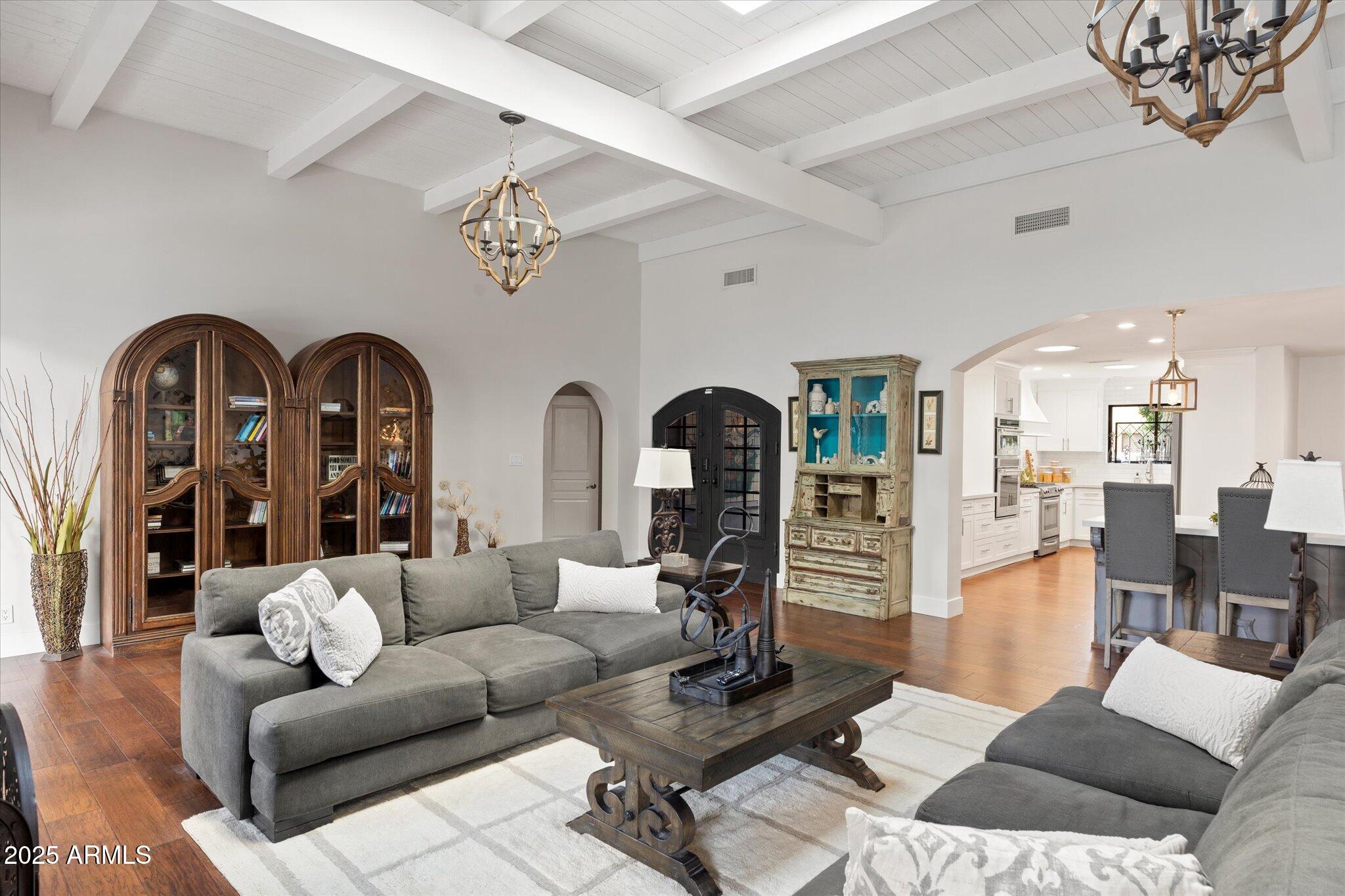 6333 N SCOTTSDALE Road 5