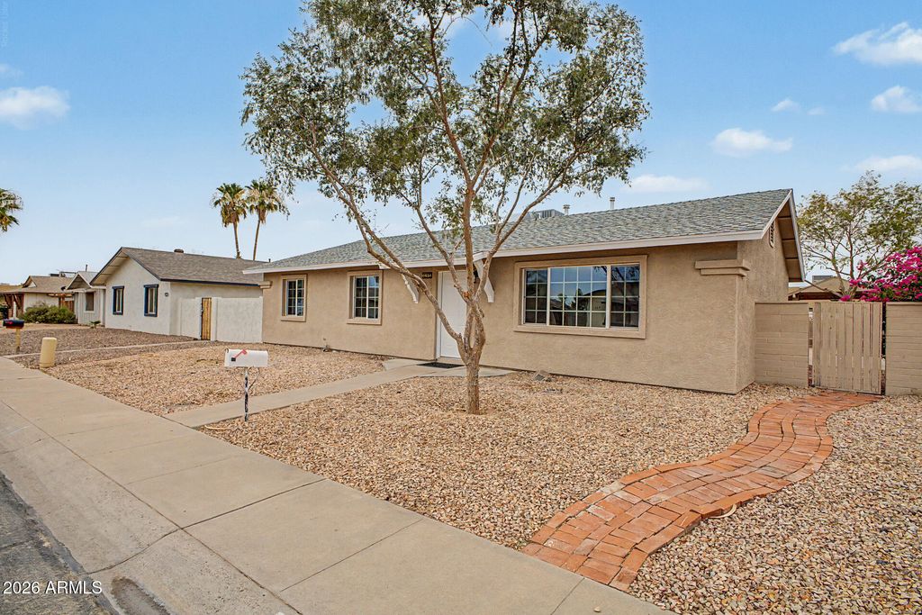Photo of 14654 N 54th Avenue, Glendale, AZ 85306 (MLS # 7054441)