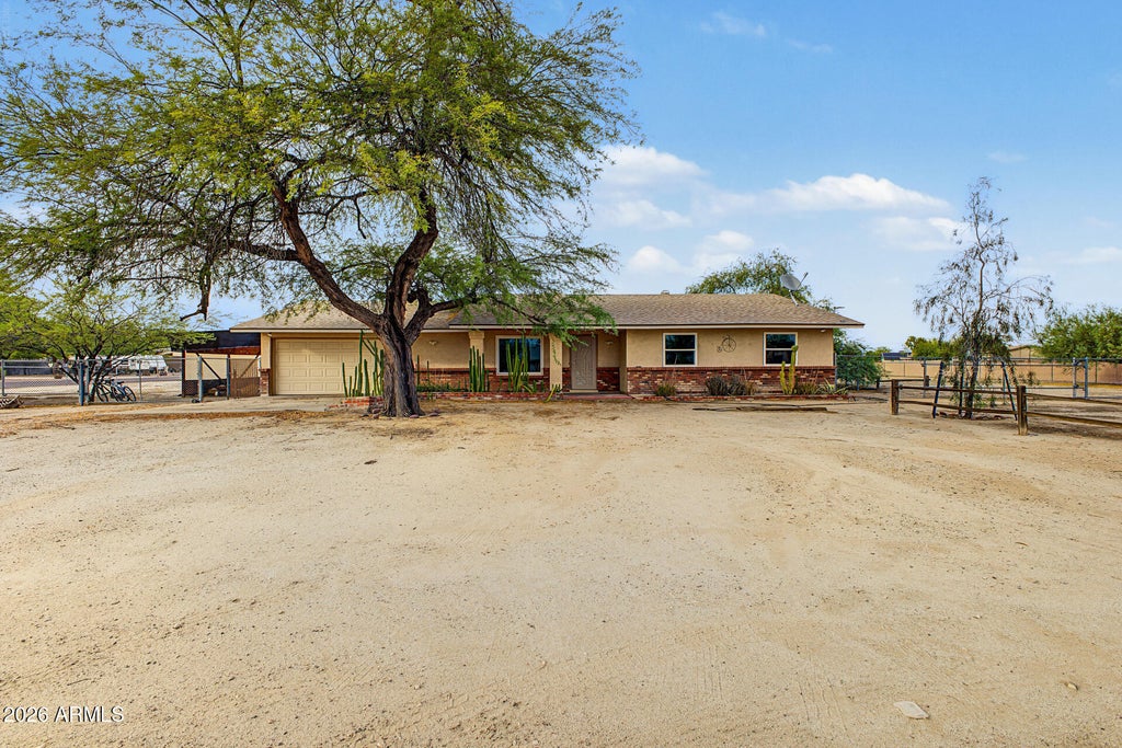 Photo of 22614 W Hammond Drive, Buckeye, AZ 85326 (MLS # 7084790)
