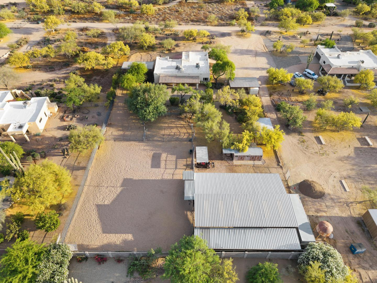 6108 E Morning Vista Lane