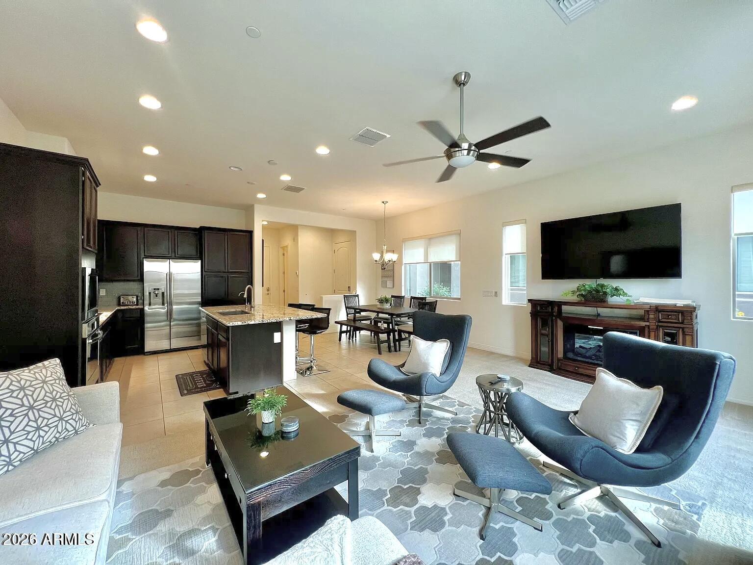 7333 E VISTA BONITA Drive