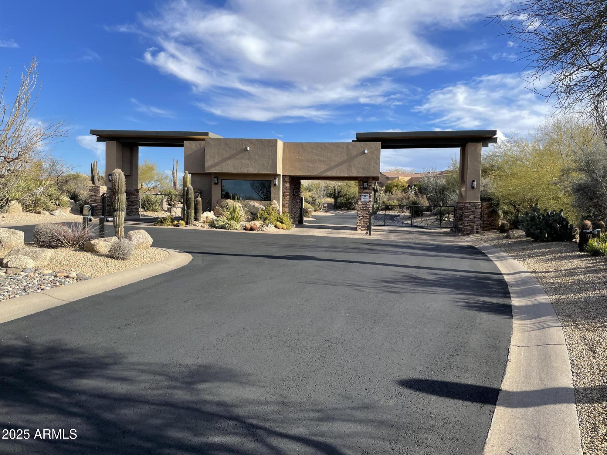 10935 E Mark Lane 75