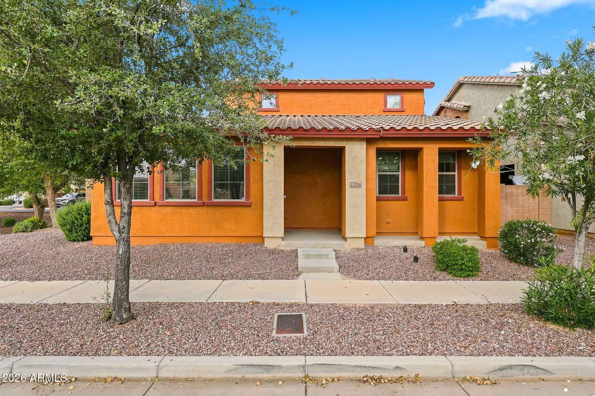 7214 S 48TH Drive