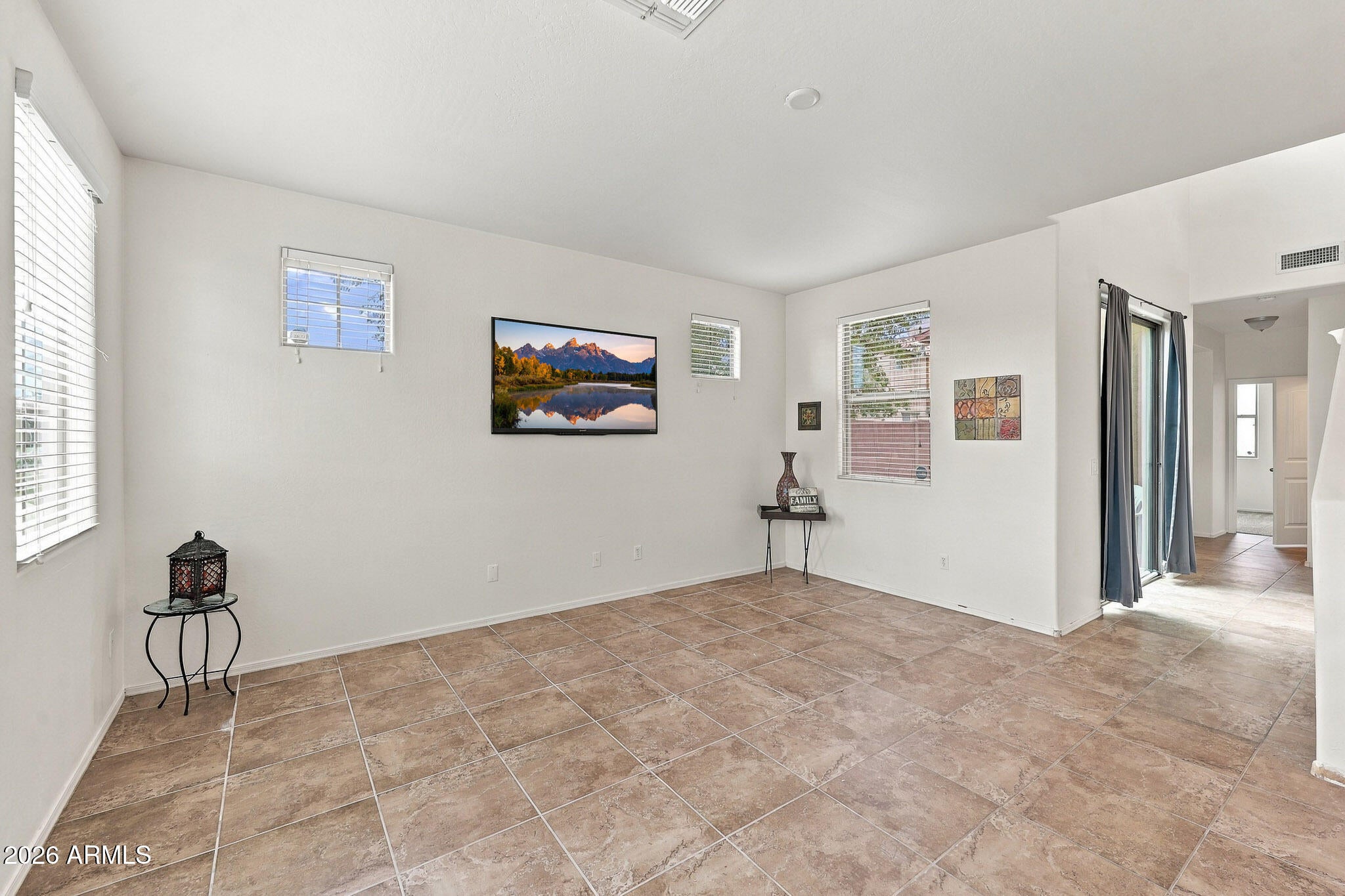 7214 S 48TH Drive