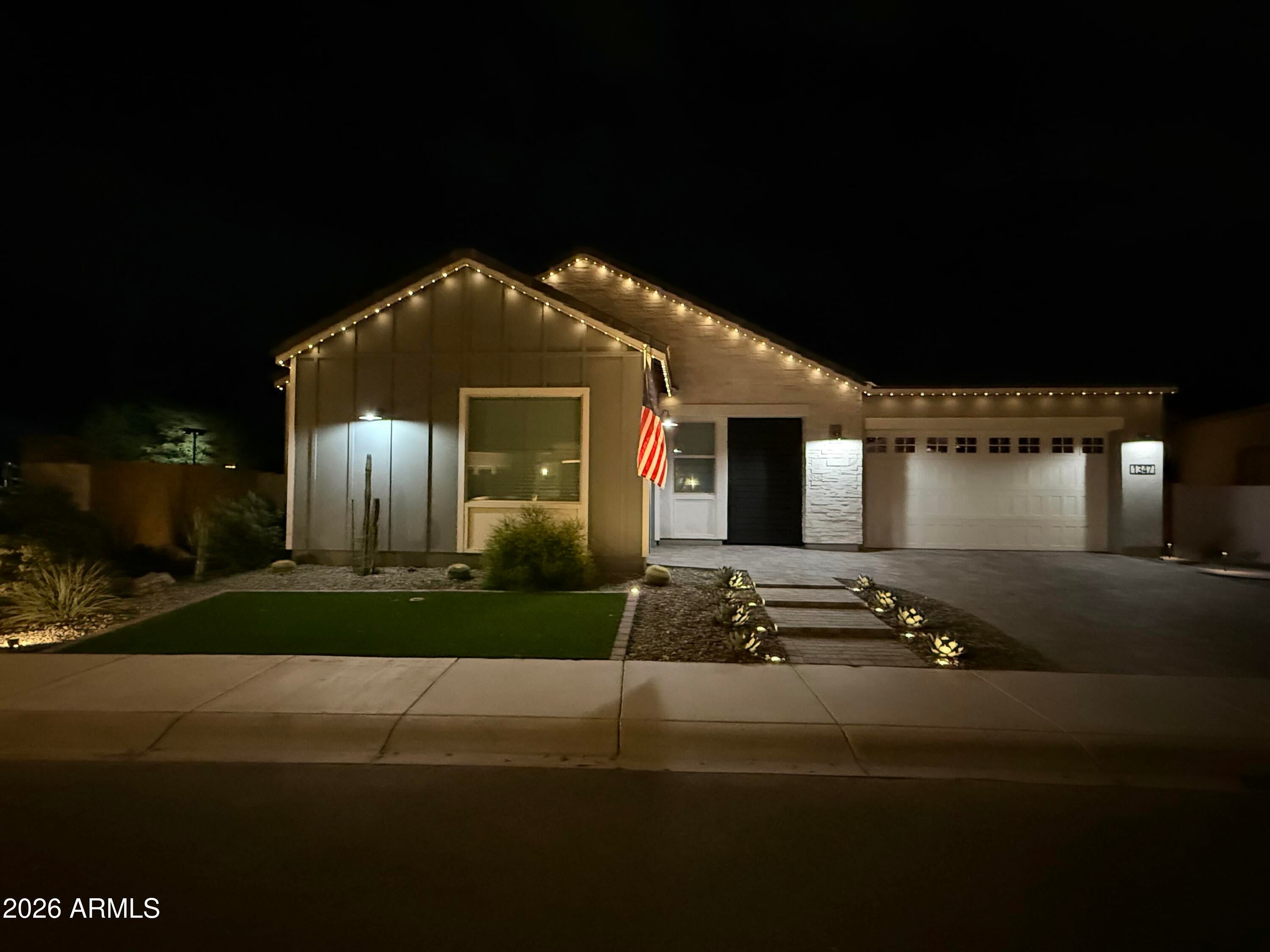 1347 E FICUS Way