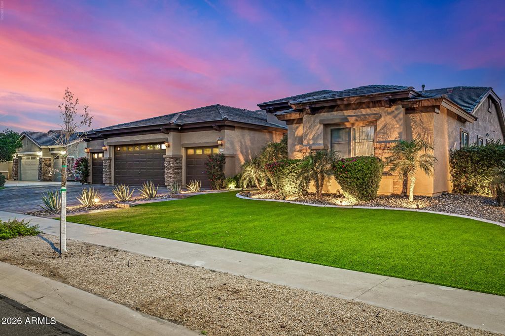 Photo of 7598 N 85th Drive, Glendale, AZ 85305 (MLS # 7017143)