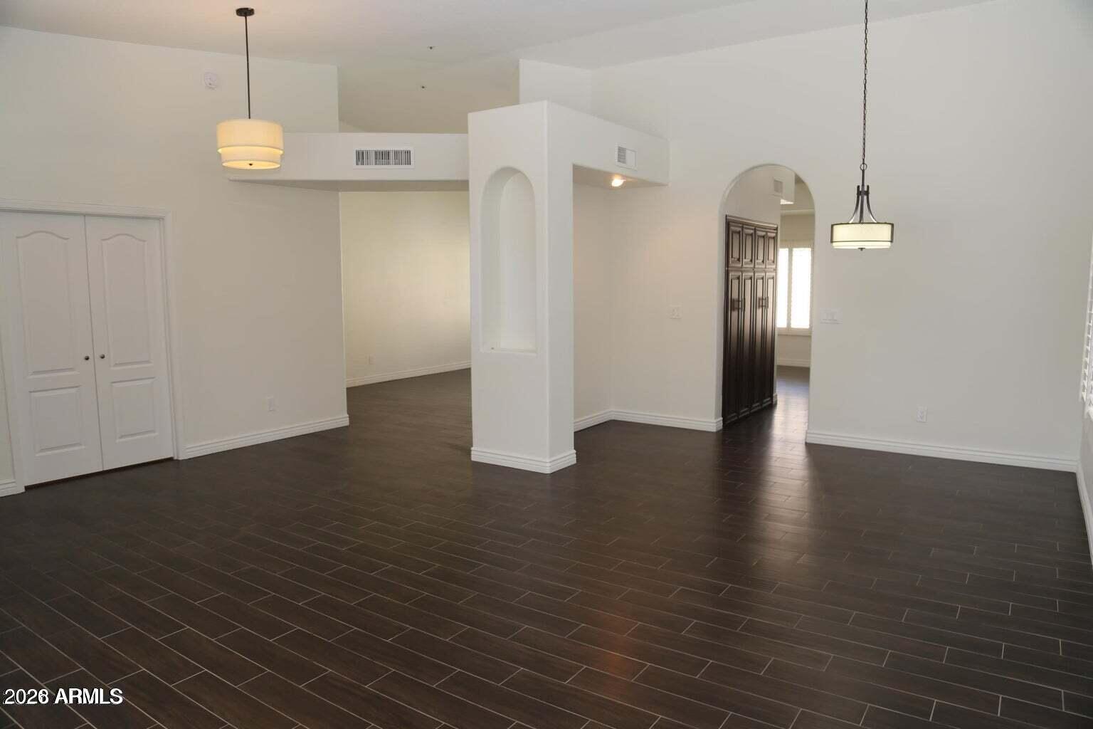 9014 E LARKSPUR Drive