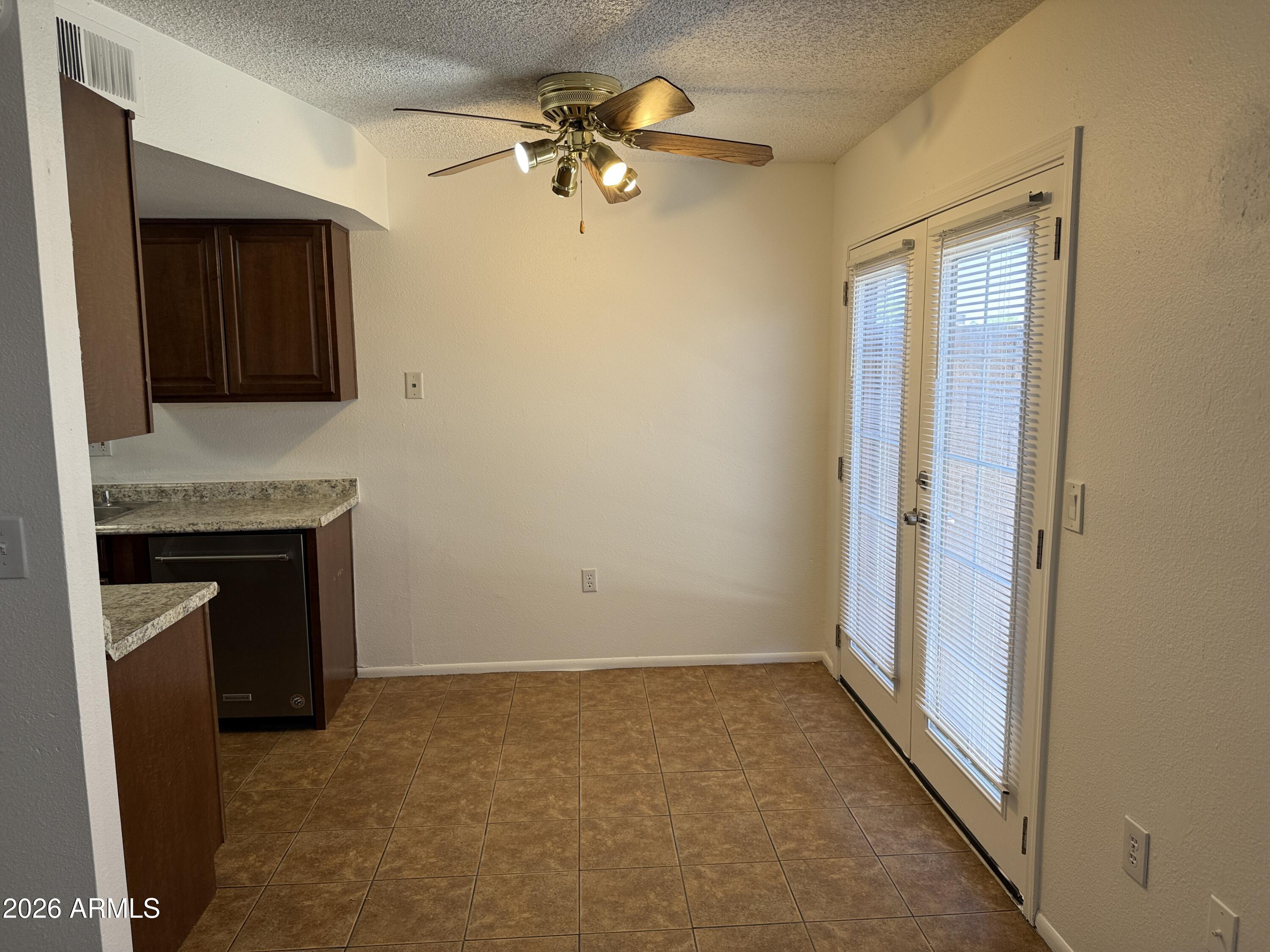 860 E BROWN Road 56