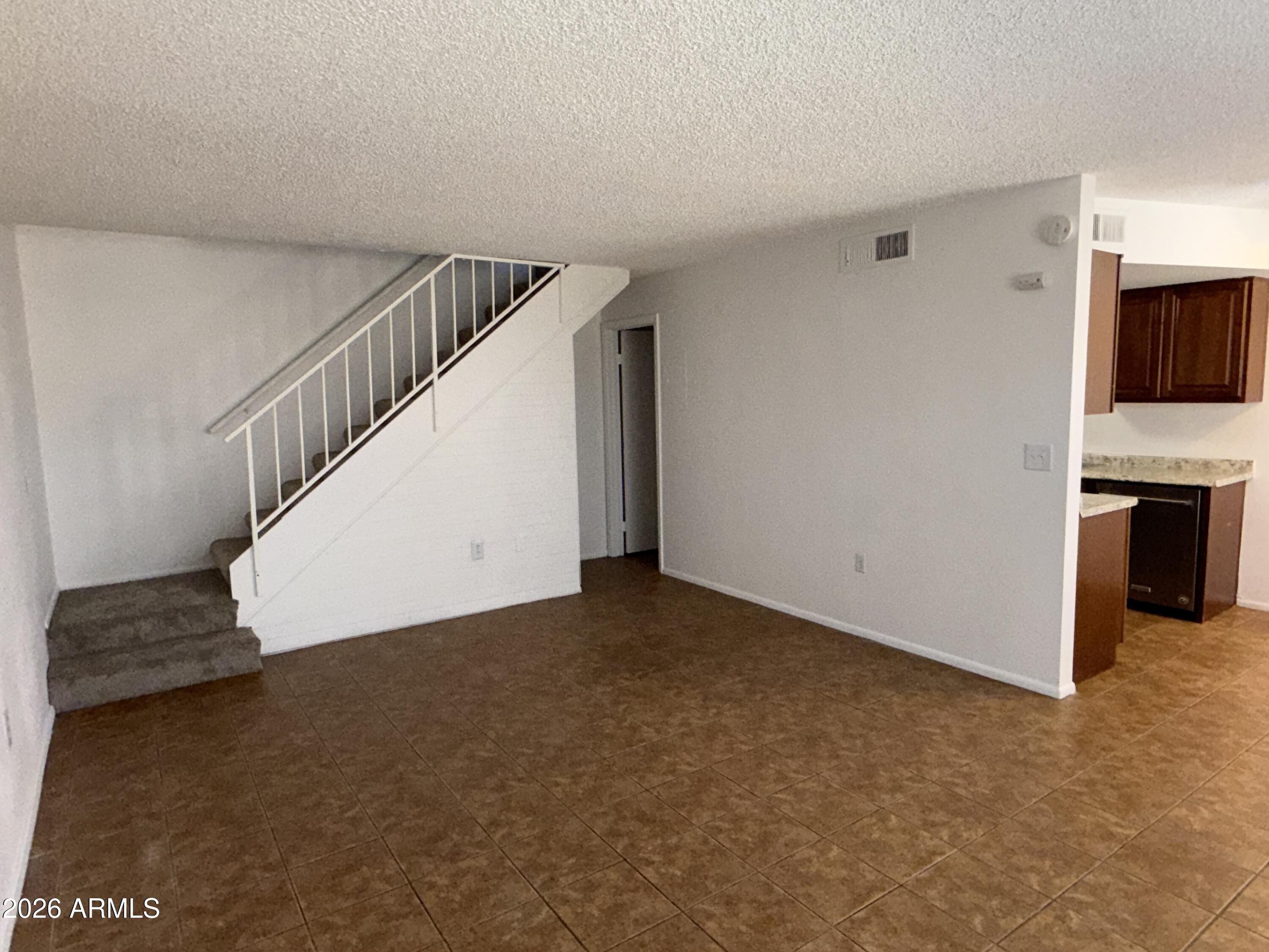 860 E BROWN Road 56
