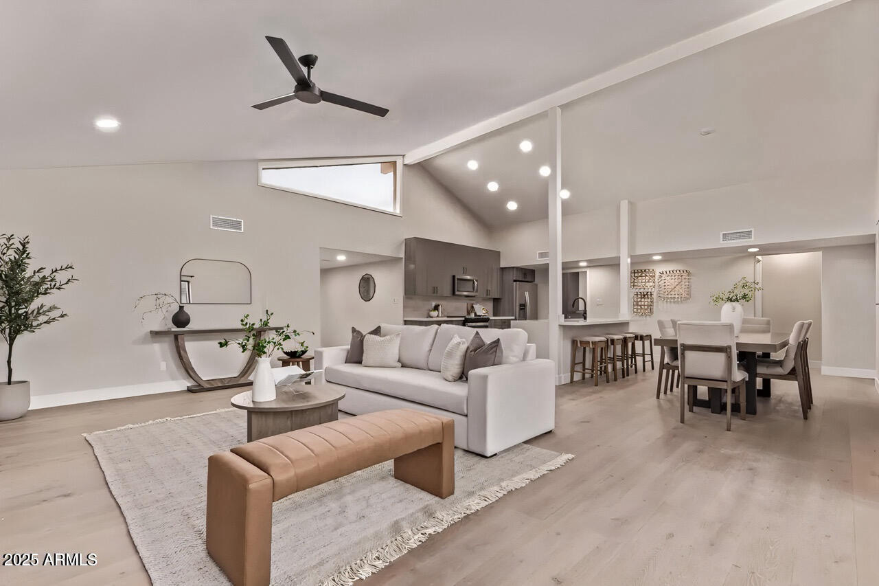 7962 E SAN MIGUEL Avenue