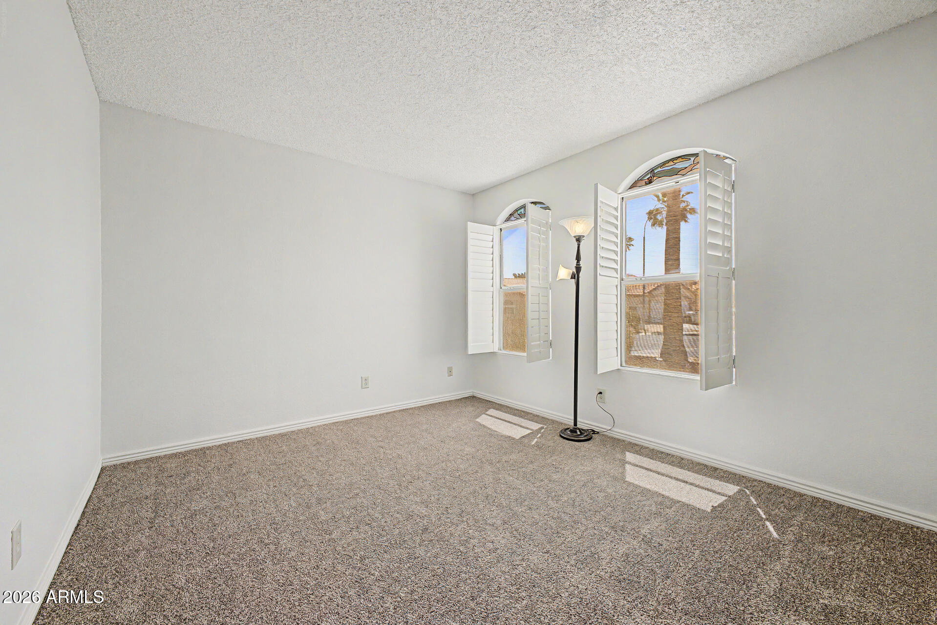 SUNBIRD UNIT FIFTEEN - Residential