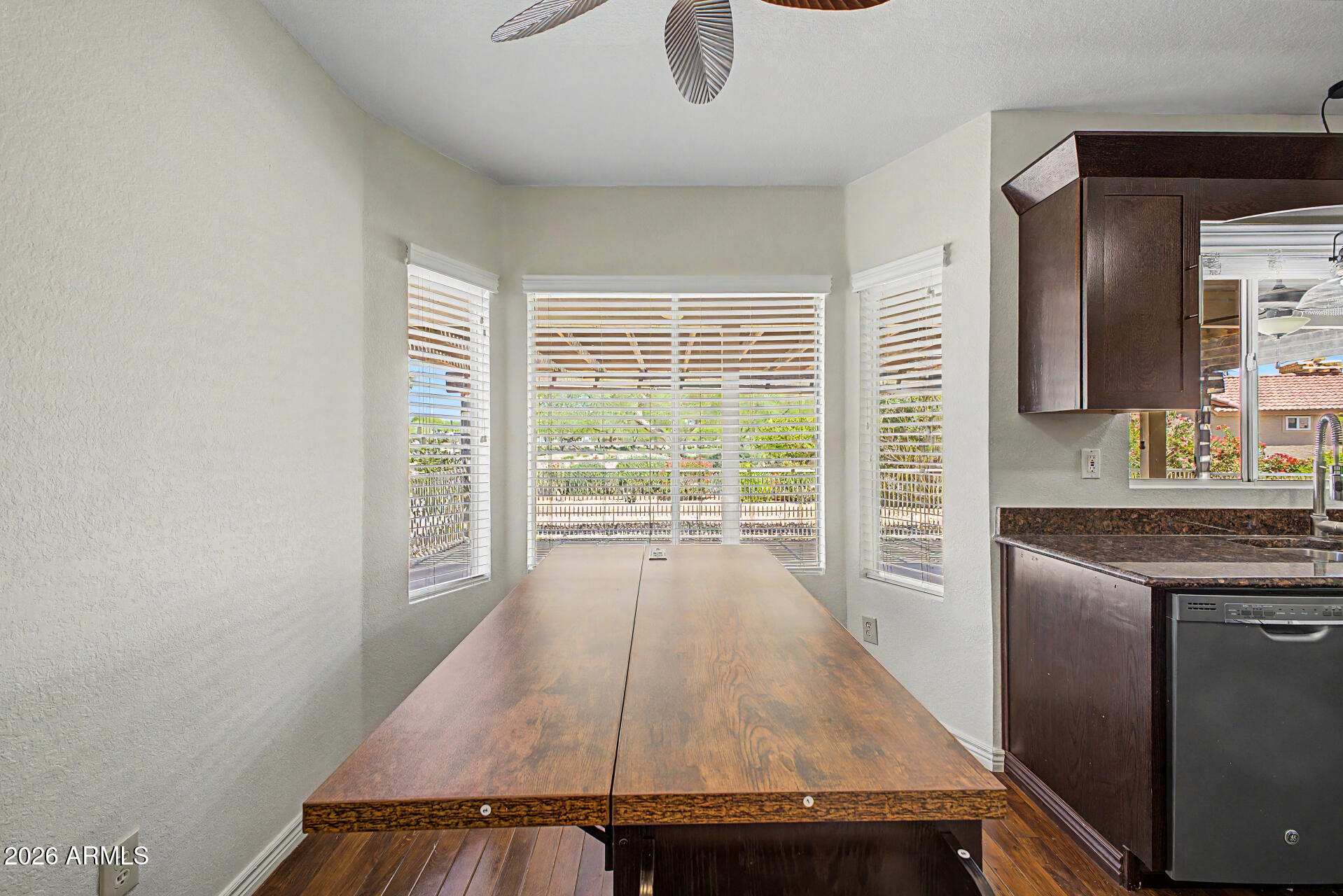 SUNBIRD UNIT FIFTEEN - Residential
