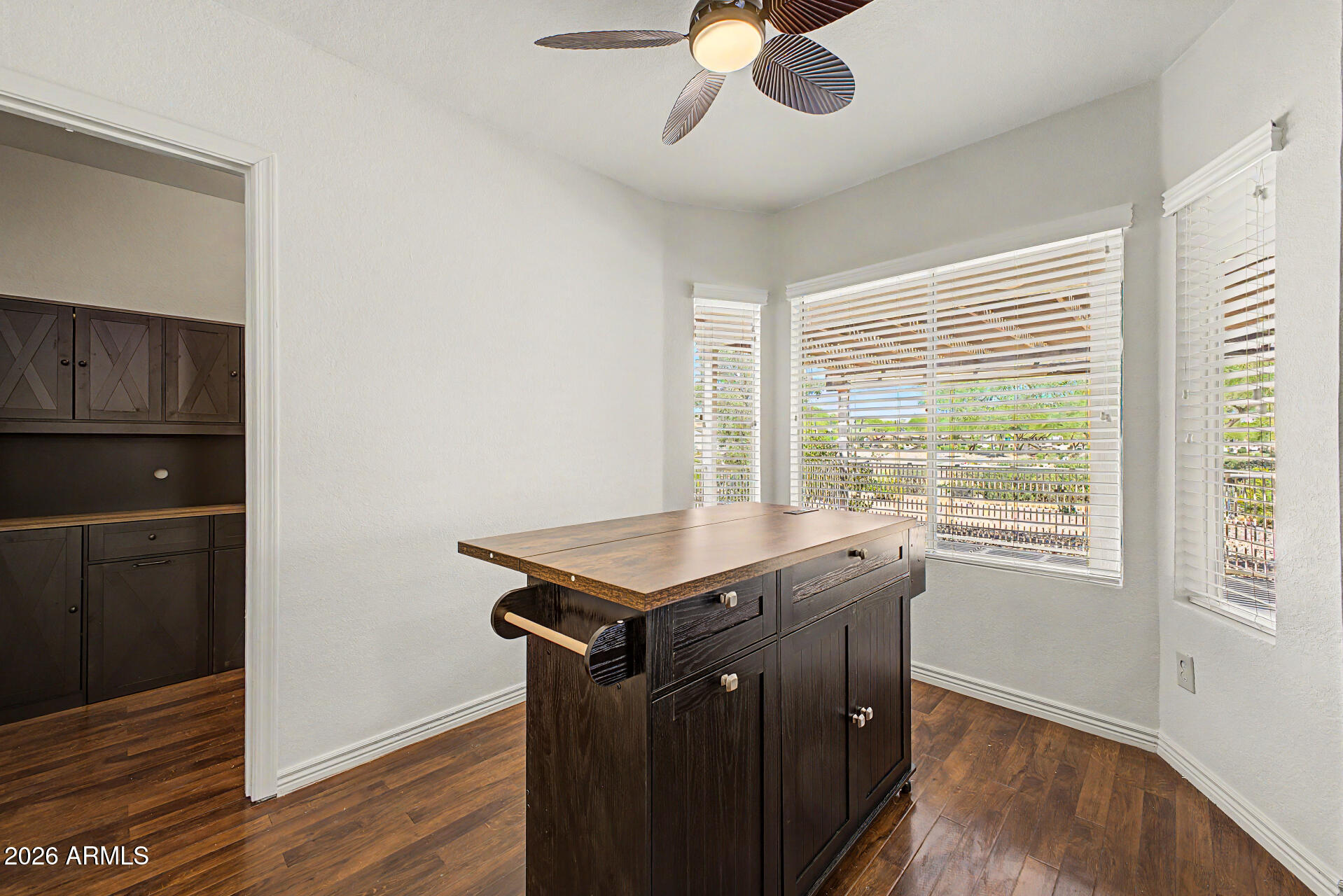 SUNBIRD UNIT FIFTEEN - Residential