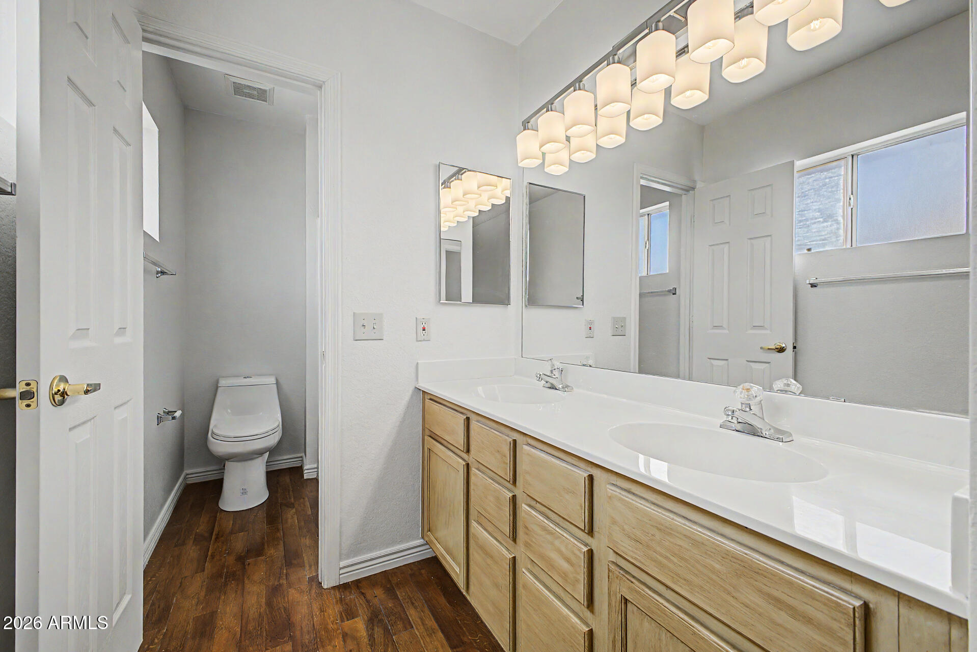 SUNBIRD UNIT FIFTEEN - Residential