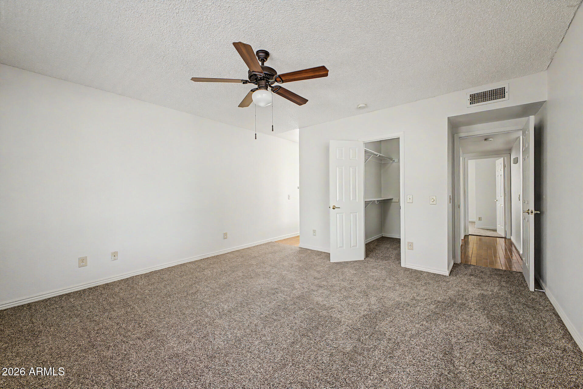 SUNBIRD UNIT FIFTEEN - Residential
