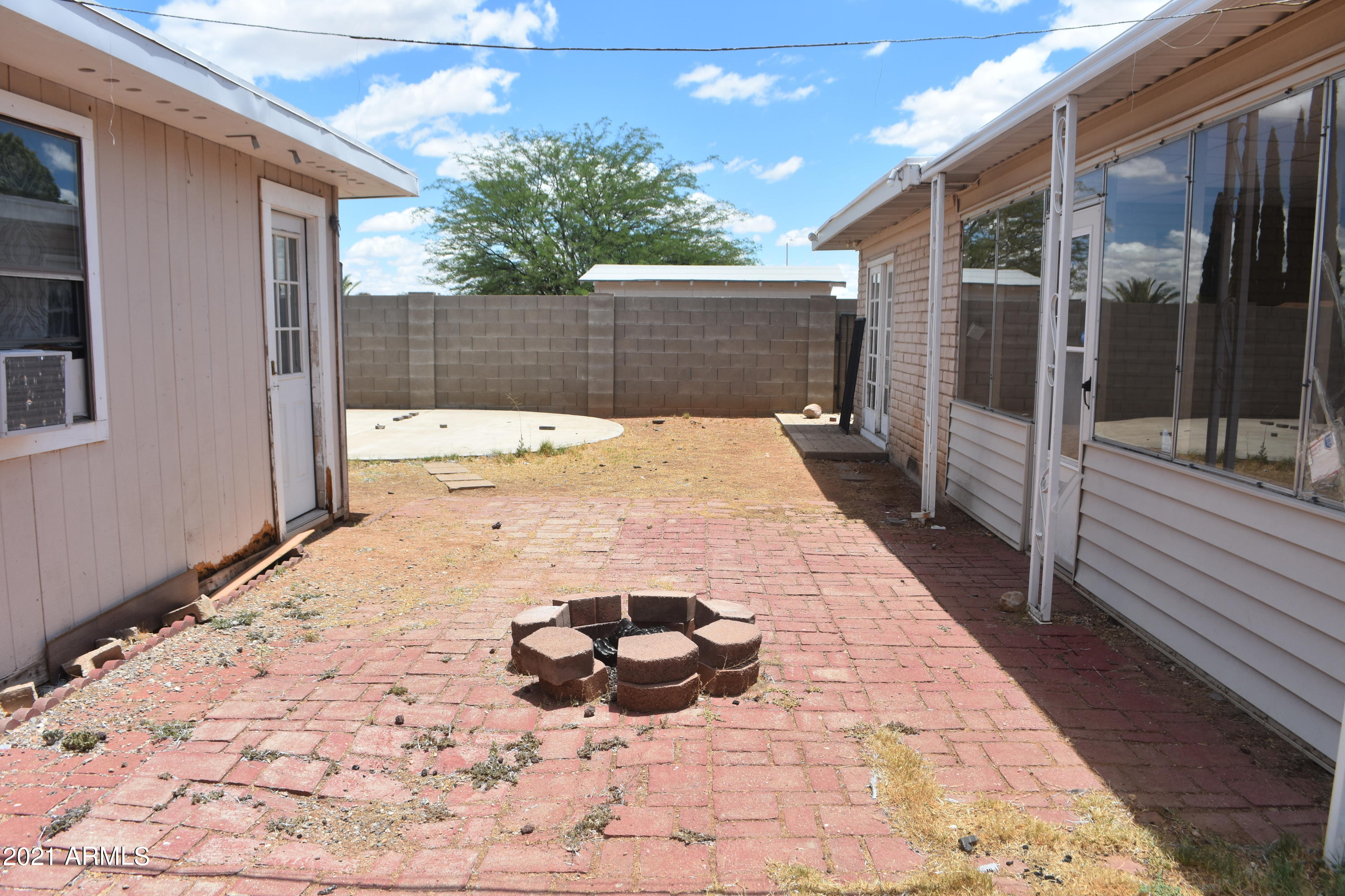 VERDE MEADOWS - Residential
