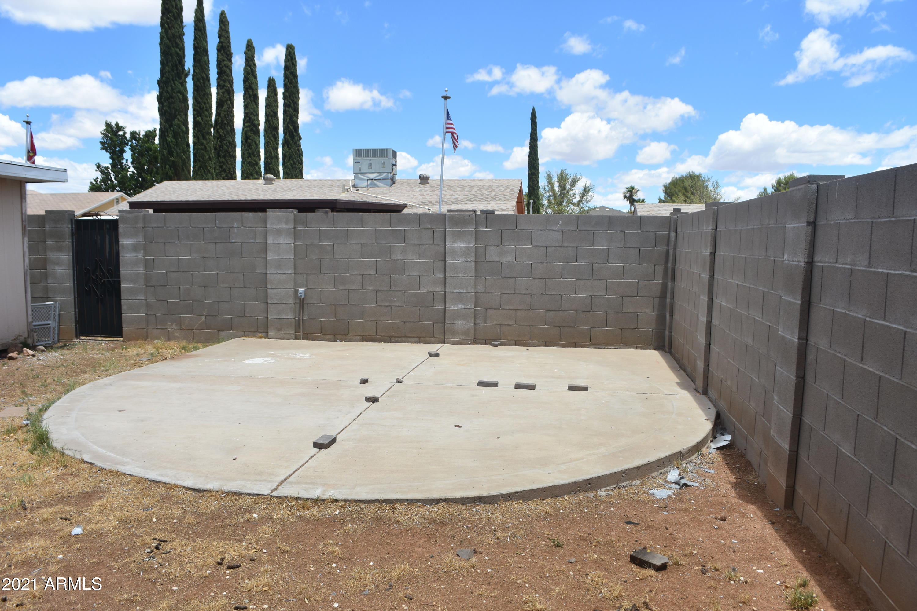 VERDE MEADOWS - Residential