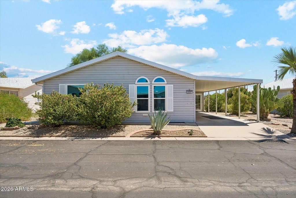 Photo of 3400 S Ironwood Drive #1017, Apache Junction, AZ 85120 (MLS # 7070102)
