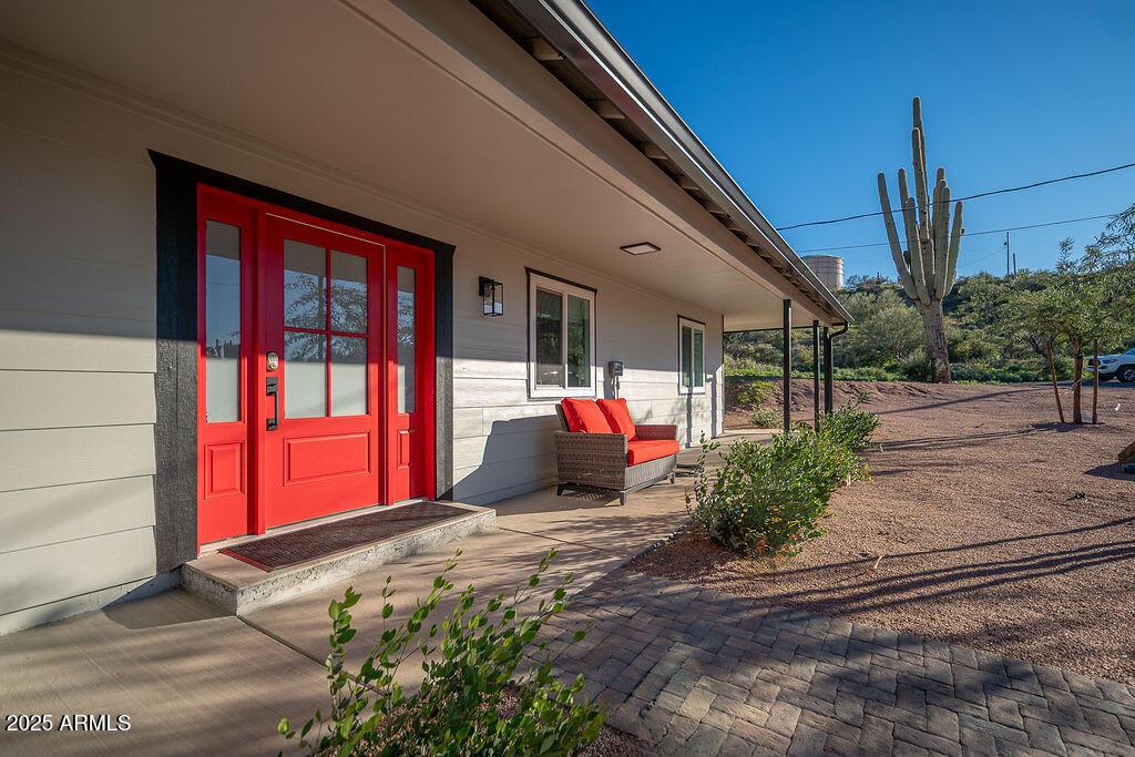 1574 E Dorothy Street