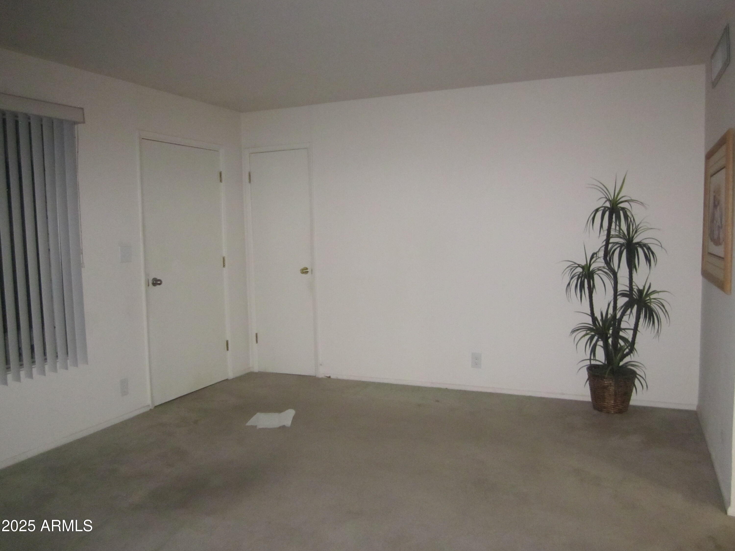 5463 E Albany Street