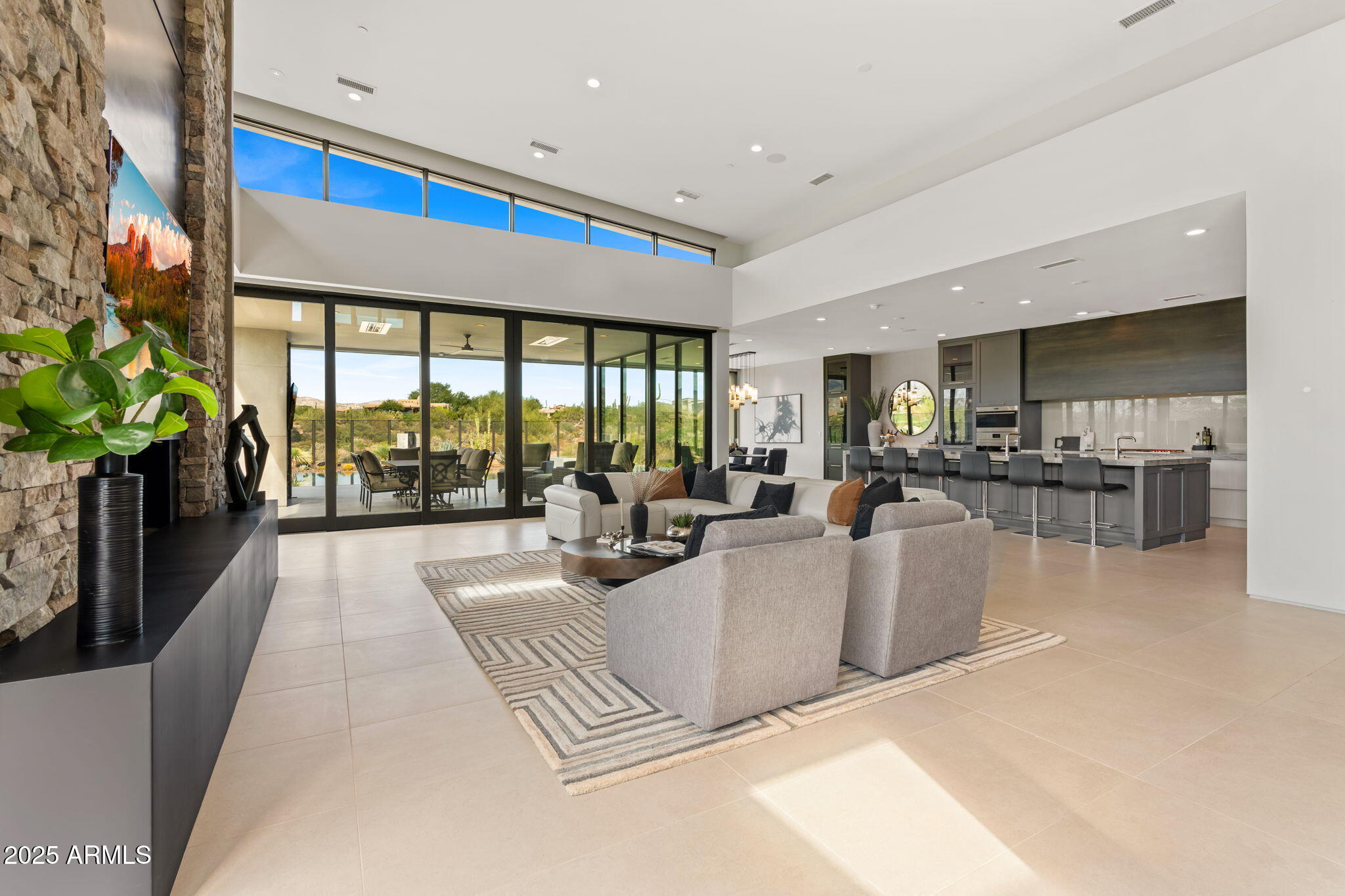 37200 N CAVE CREEK Road 1017