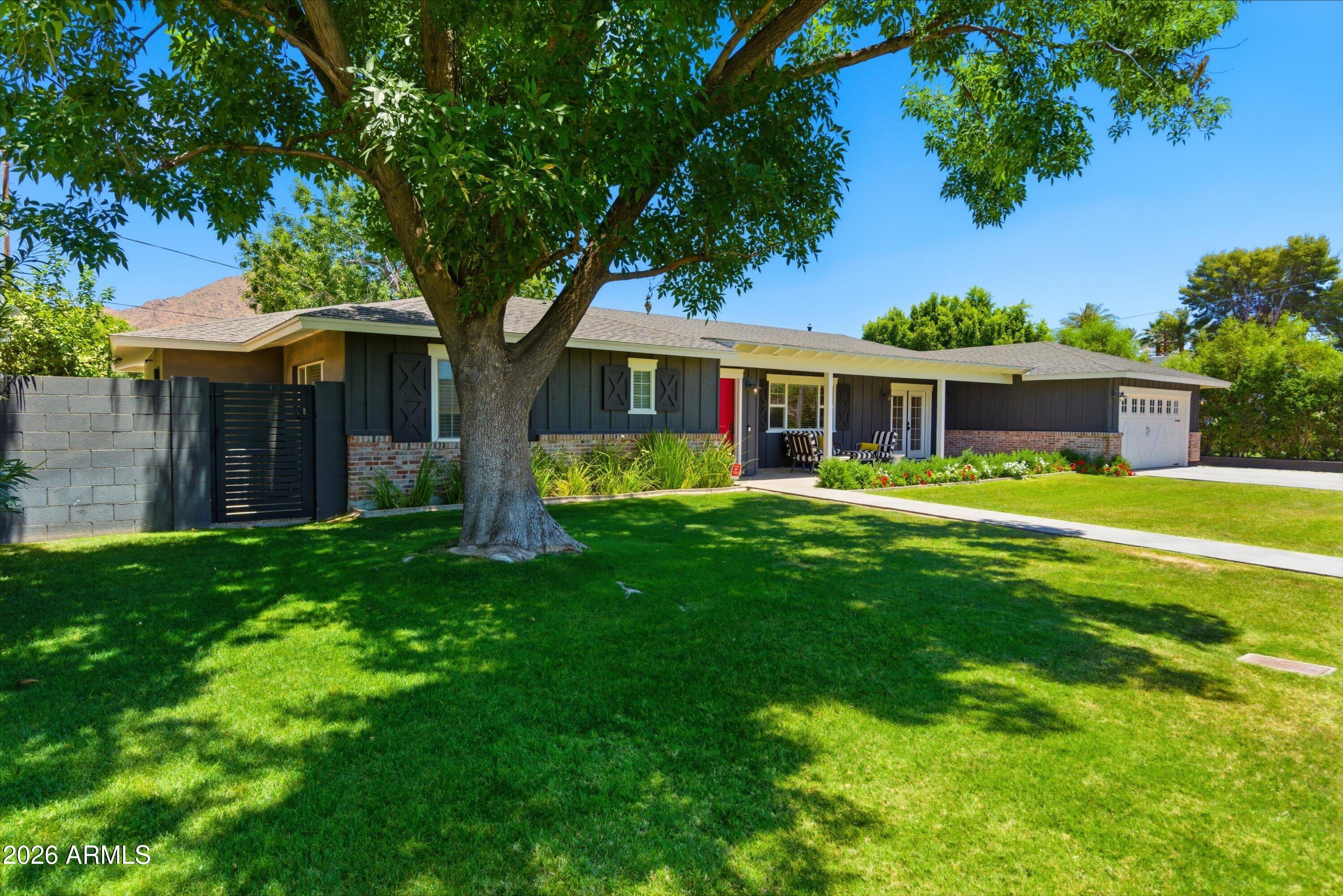 4618 E CALLE VENTURA --