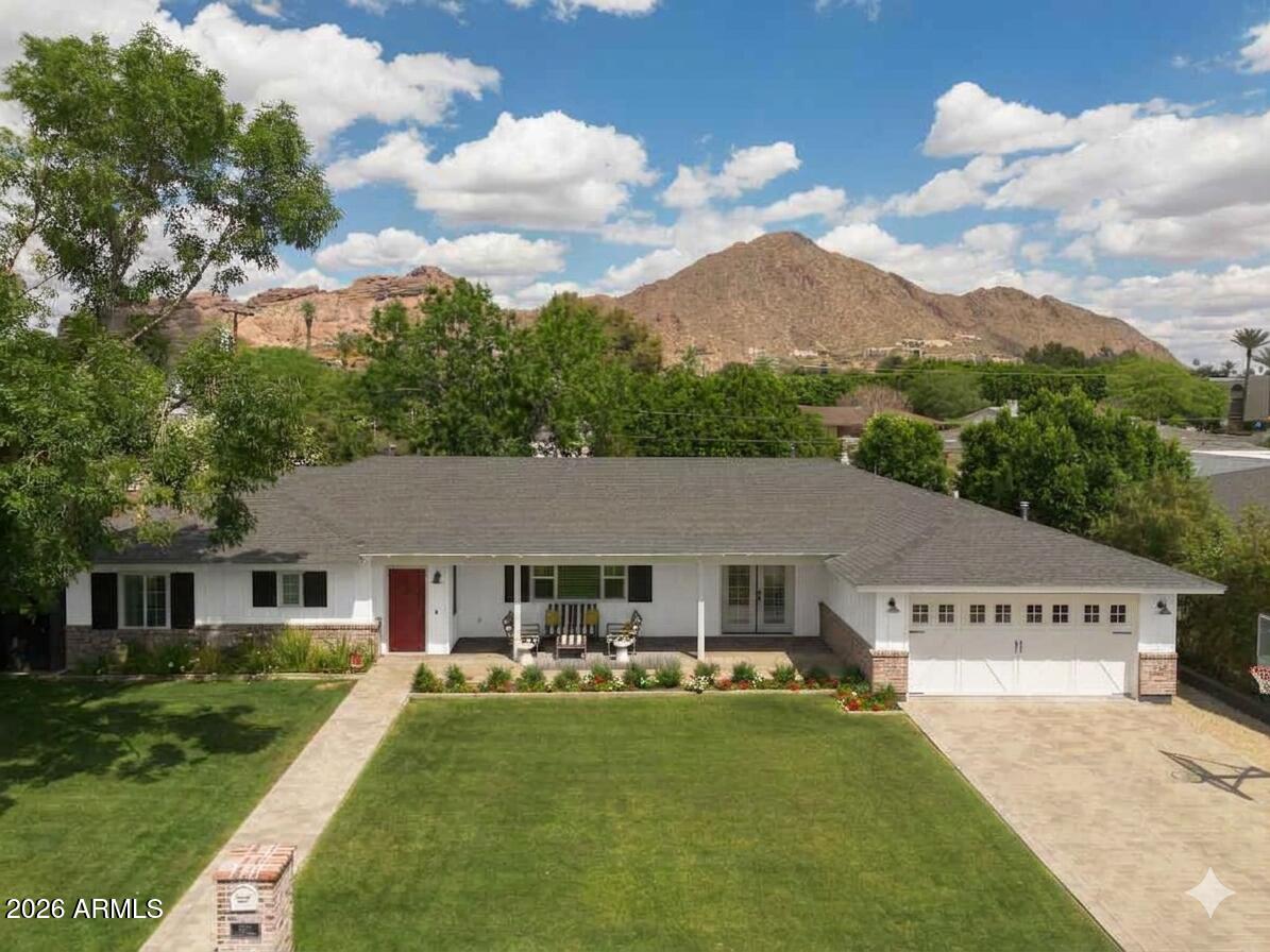 4618 E CALLE VENTURA --