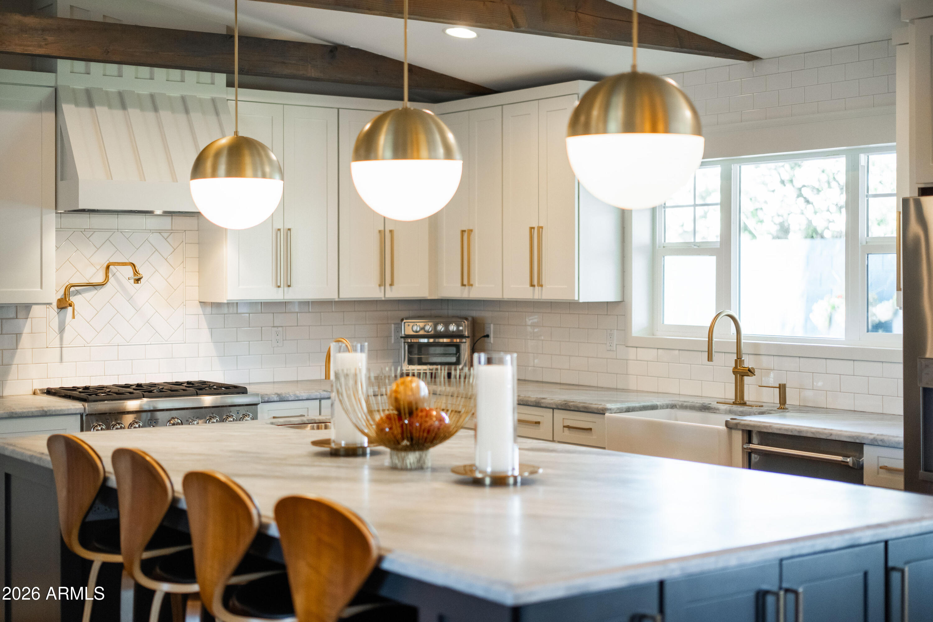 4618 E CALLE VENTURA --