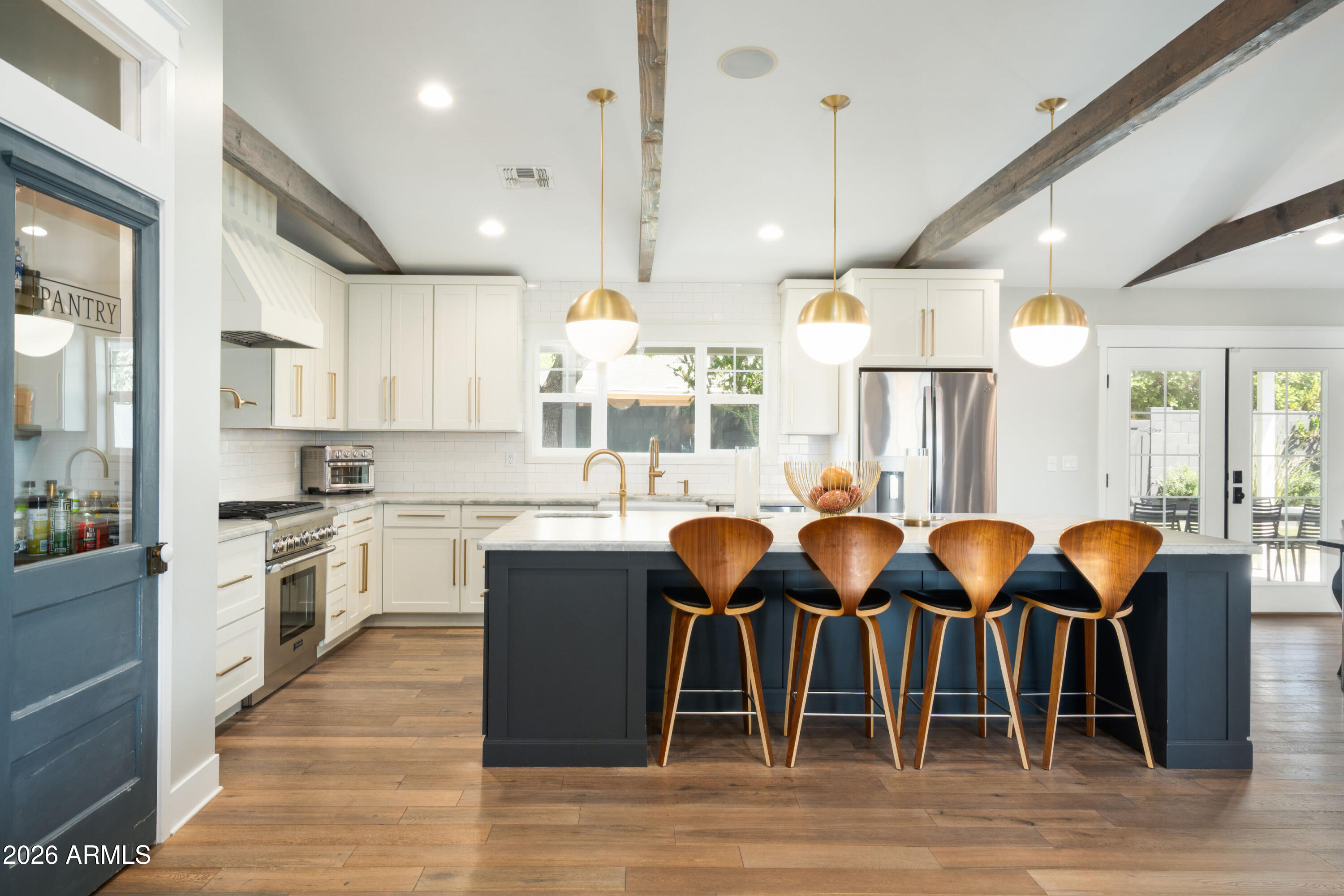 4618 E CALLE VENTURA --