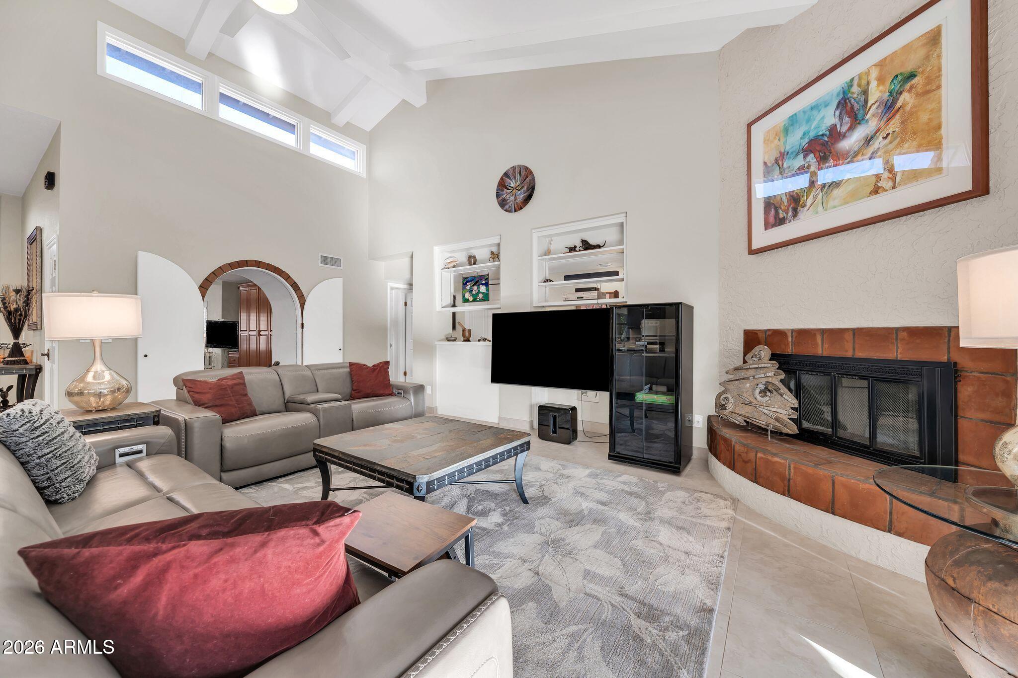 26445 N AVENIDA DEL RAY --