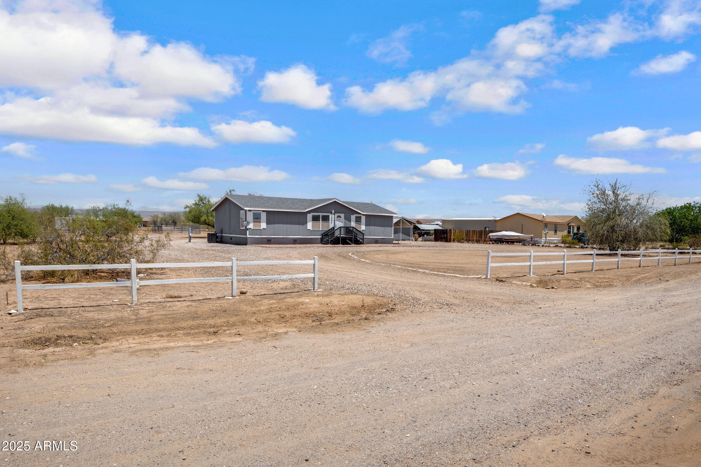 10438 E BELLA Lane