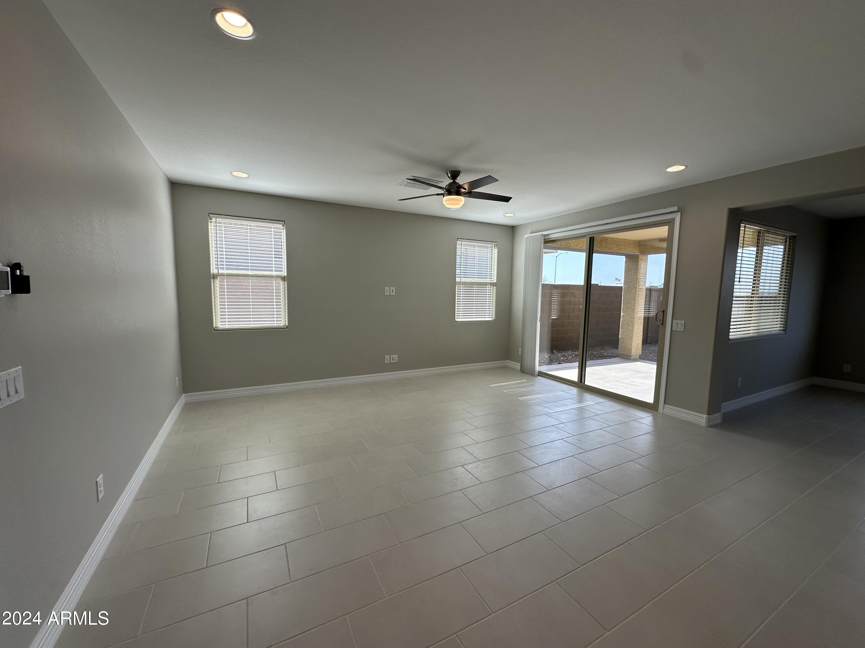 8826 W Medlock Drive