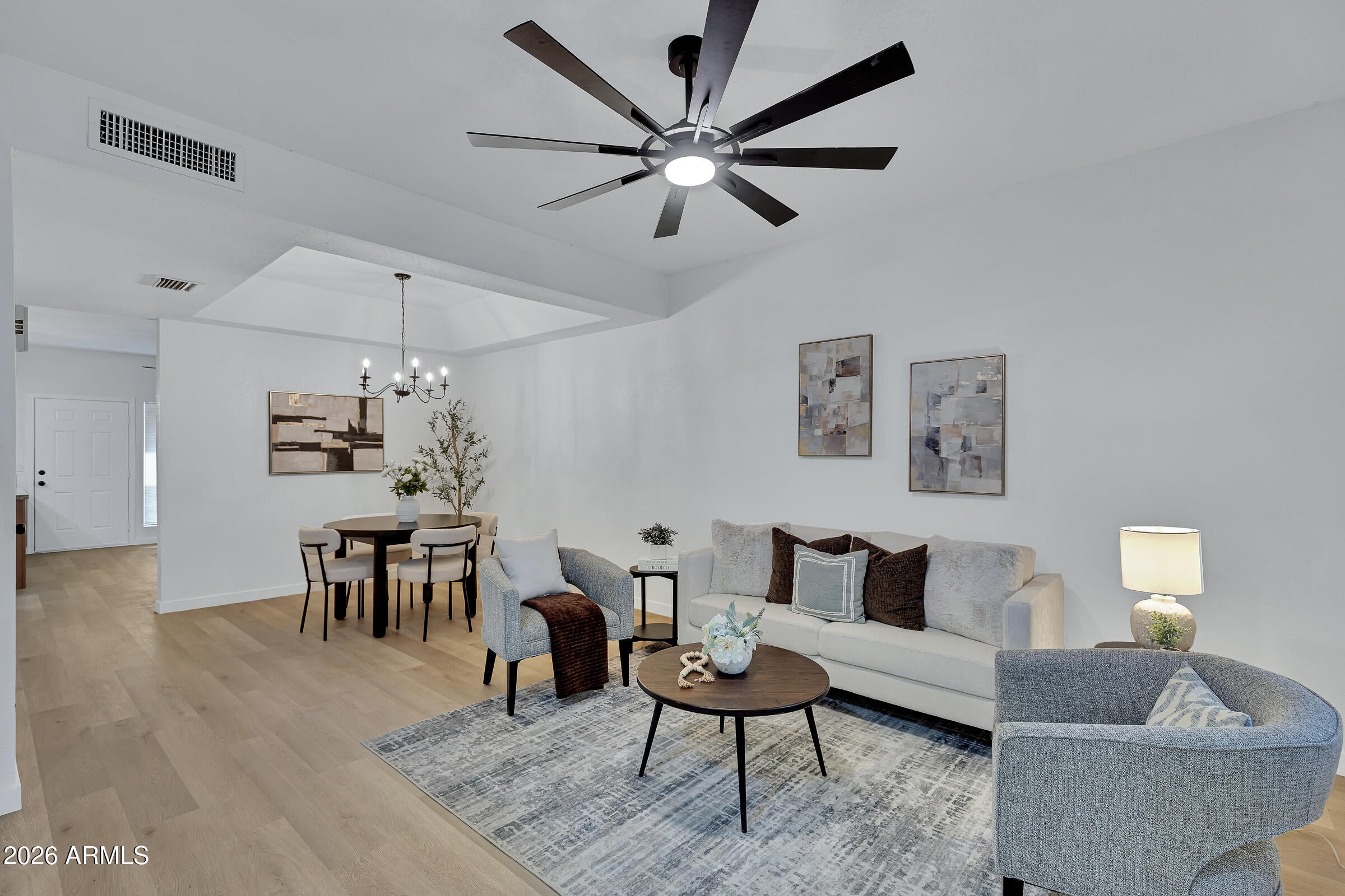 170 E GUADALUPE Road 136