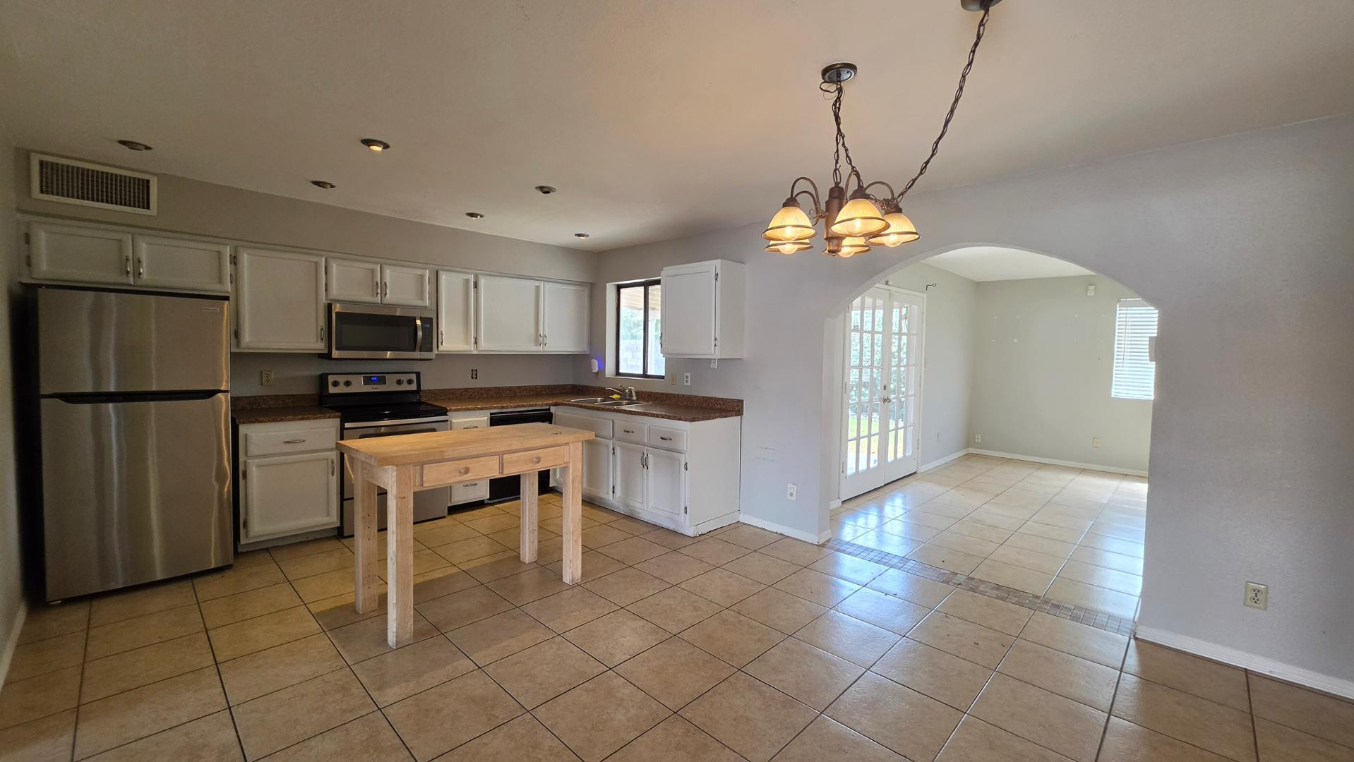 4657 E Covina Street