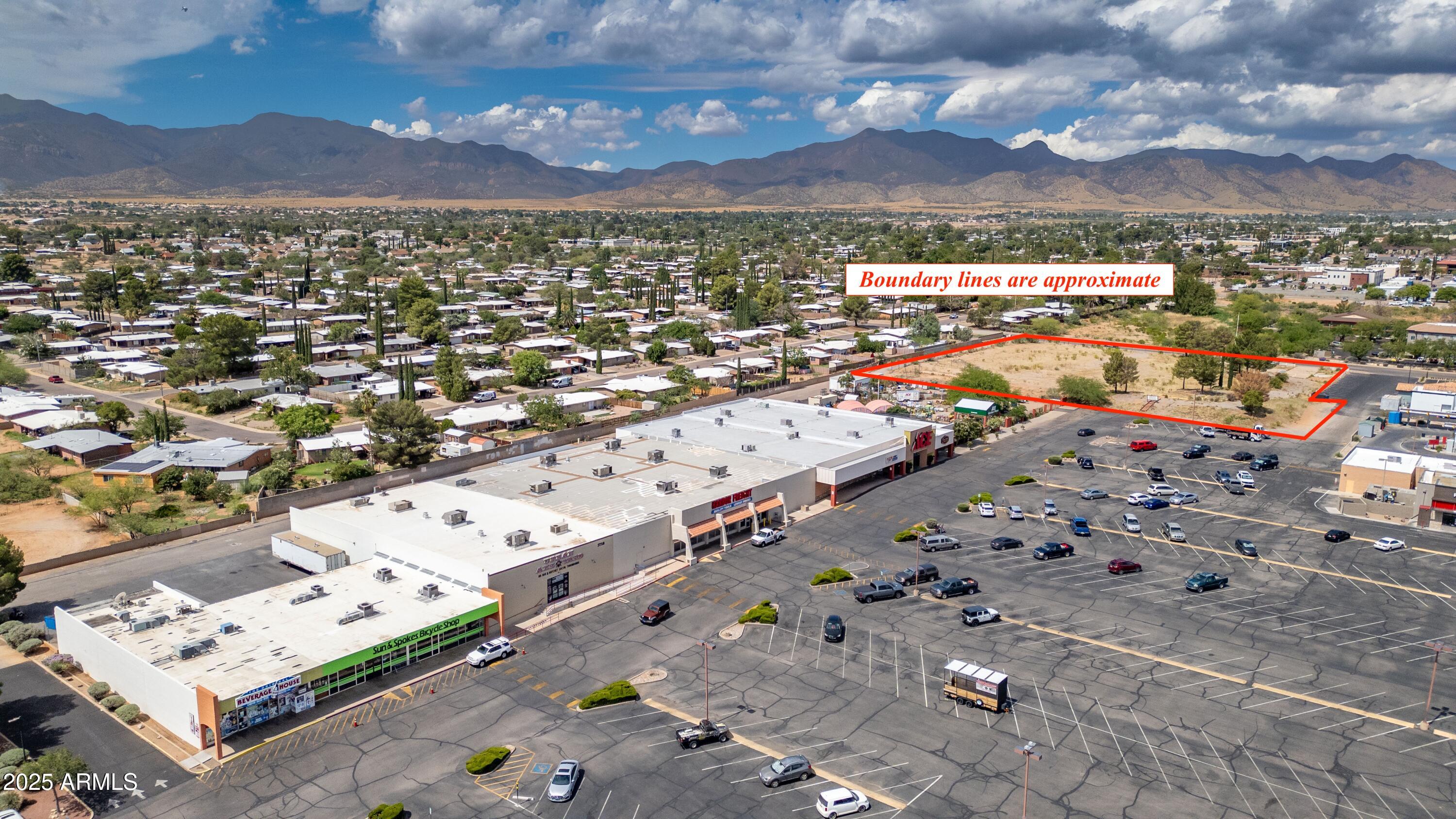 125 S AVENIDA ESCUELA -- -