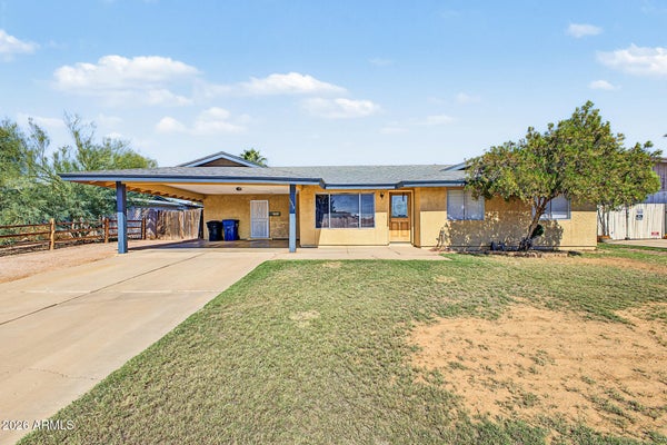 1514 E HILTON AVE, MESA, AZ 85204 - Image e8b9716eee95d51b600e4816cf7d6a5b/3138380575