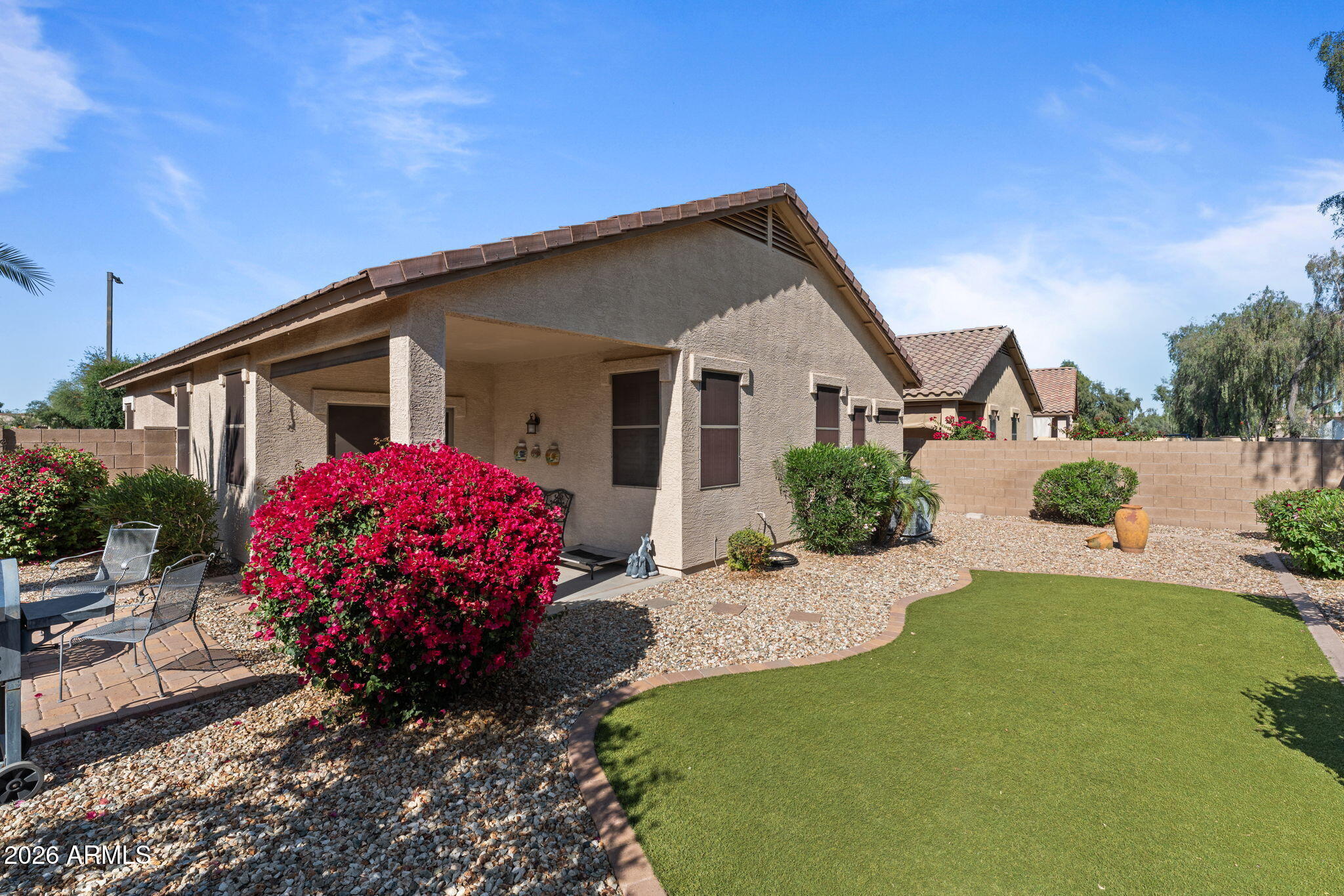 17085 W YOUNG Street