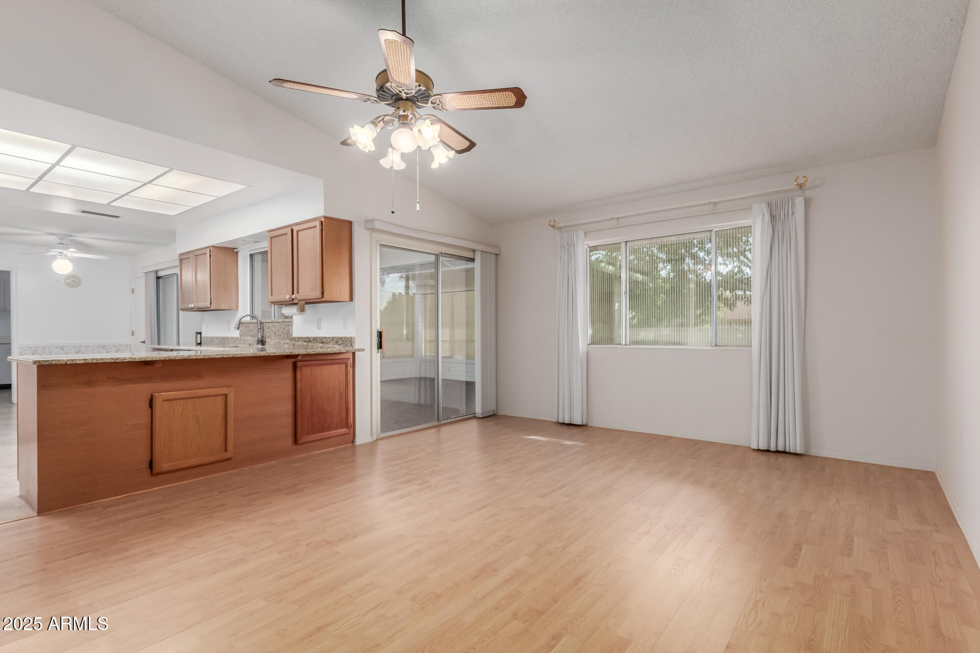 Homes 4 13007 W SEVILLE Drive