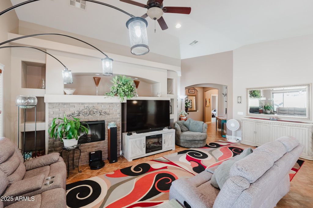 Photo of 1944 N Loretta Place, Casa Grande, AZ 85122 (MLS # 6905108)