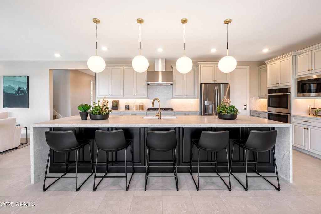 Photo of 1526 E Coconino Way, Gilbert, AZ 85298 (MLS # 6950359)