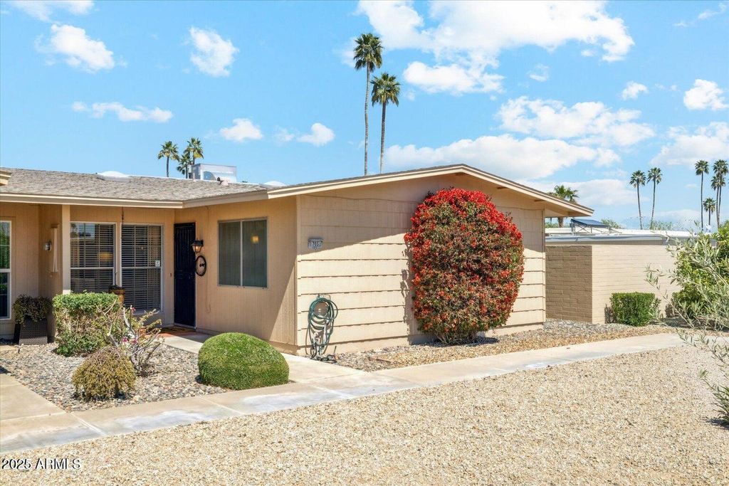 Photo of 17031 N Pinion Lane, Sun City, AZ 85373 (MLS # 6930920)