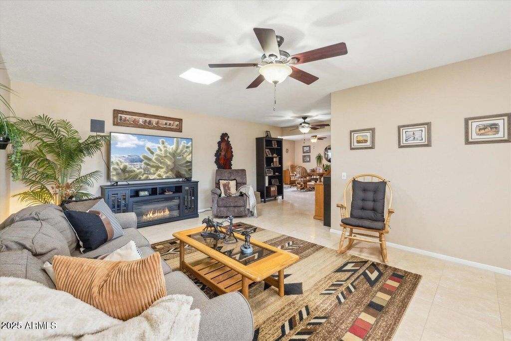 Photo of 17031 N Pinion Lane, Sun City, AZ 85373 (MLS # 6930920)