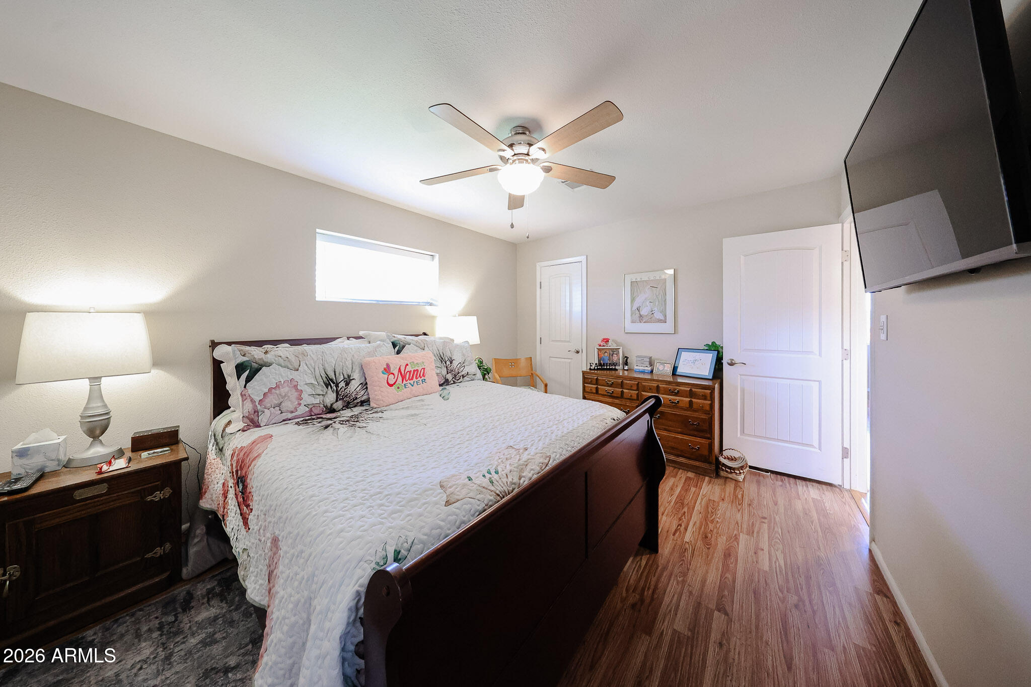 11621 N DESERT HILLS Drive W